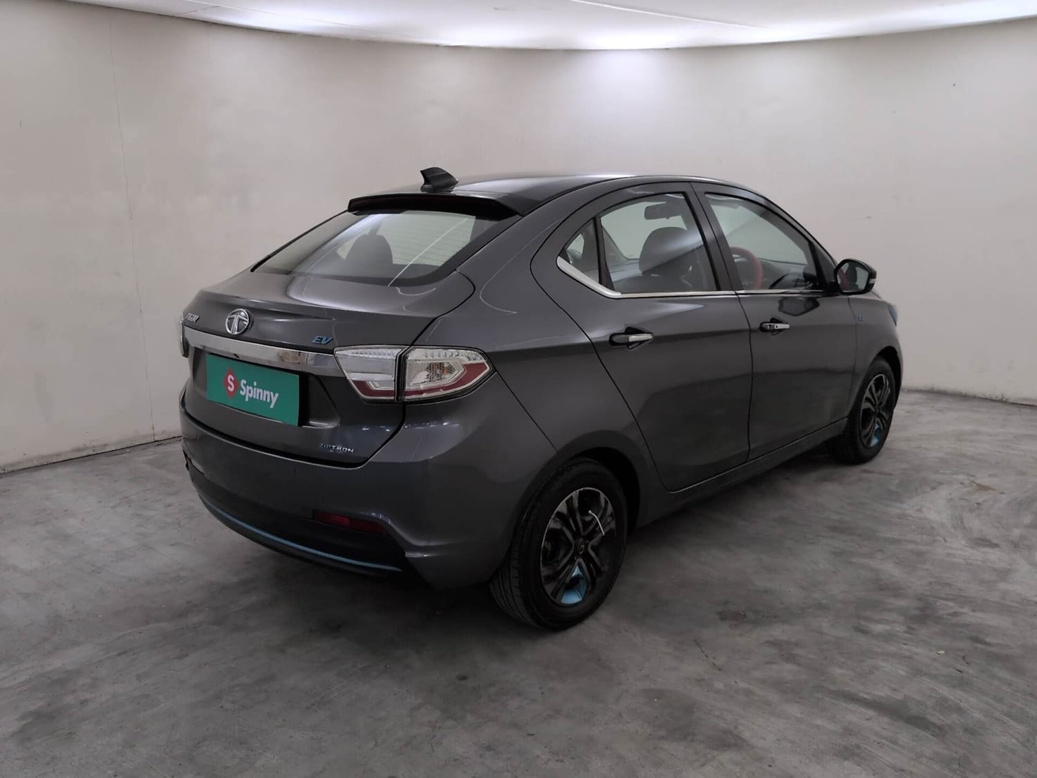 View 2022 Tata Tigor EV XZ Plus Image 5 Used 2022 Tata Tigor EV XZ Plus Image 5