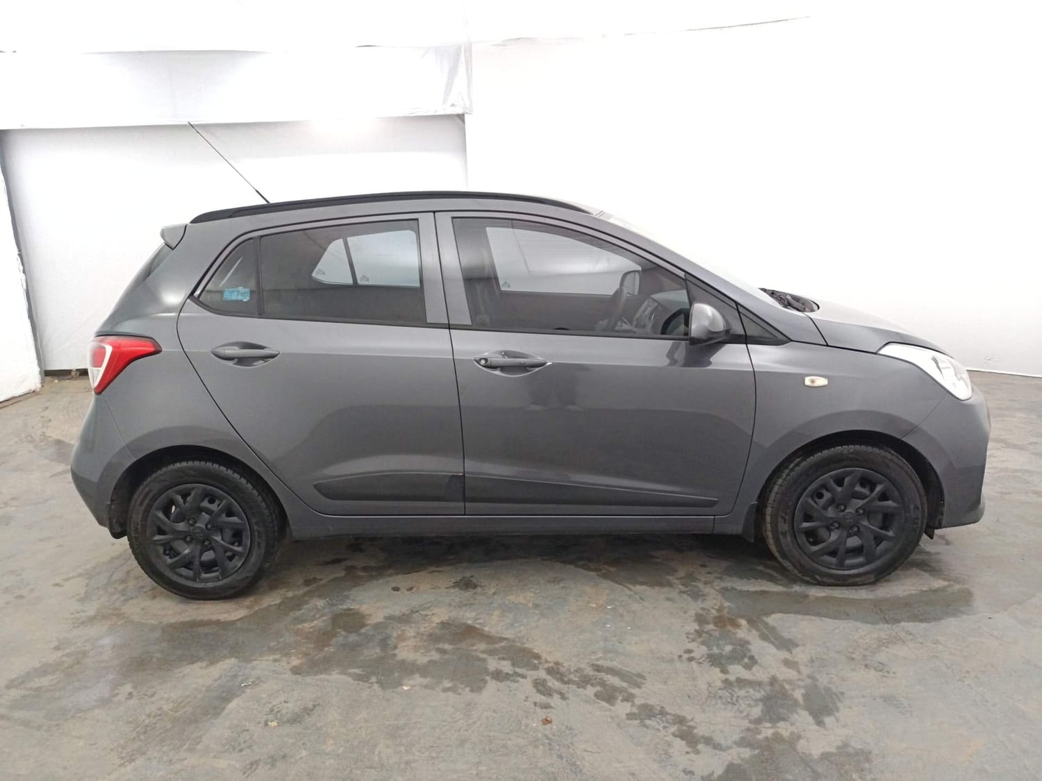 Used 2018 Hyundai Grand i10 Used 2018 Hyundai Grand i10