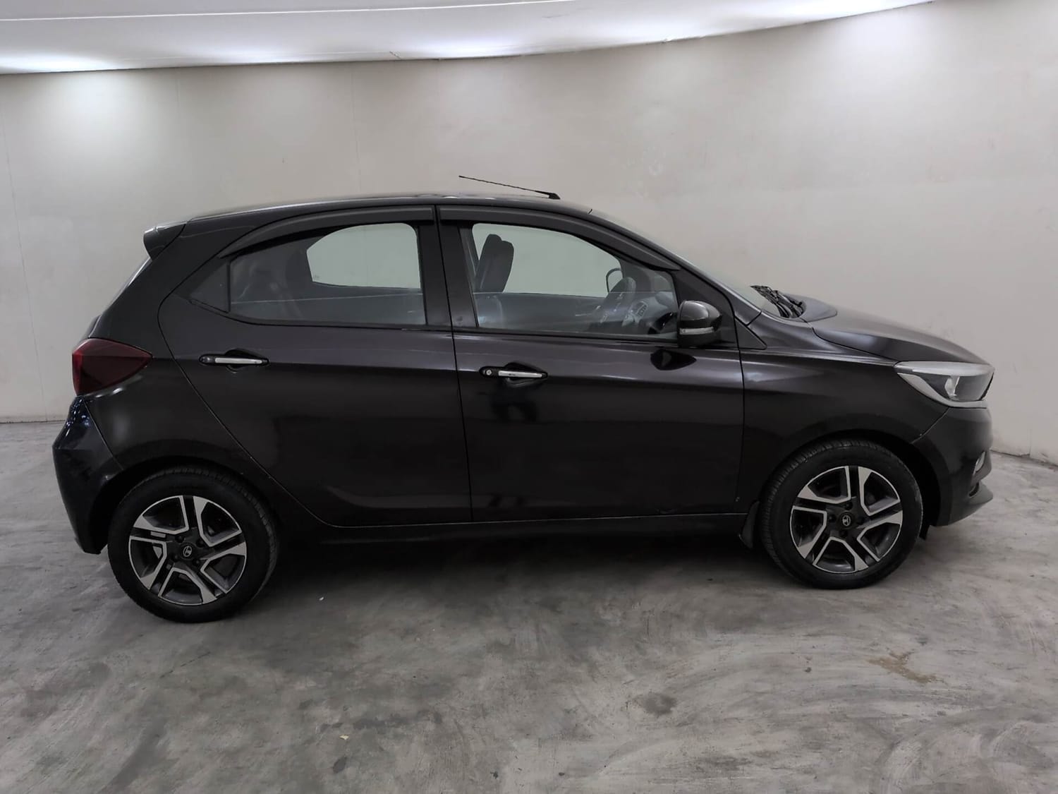 Used 2022 Tata Tiago Used 2022 Tata Tiago