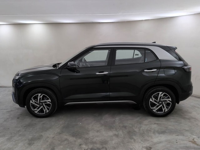 View Hyundai Creta Image 2 Used Hyundai Creta Image 2
