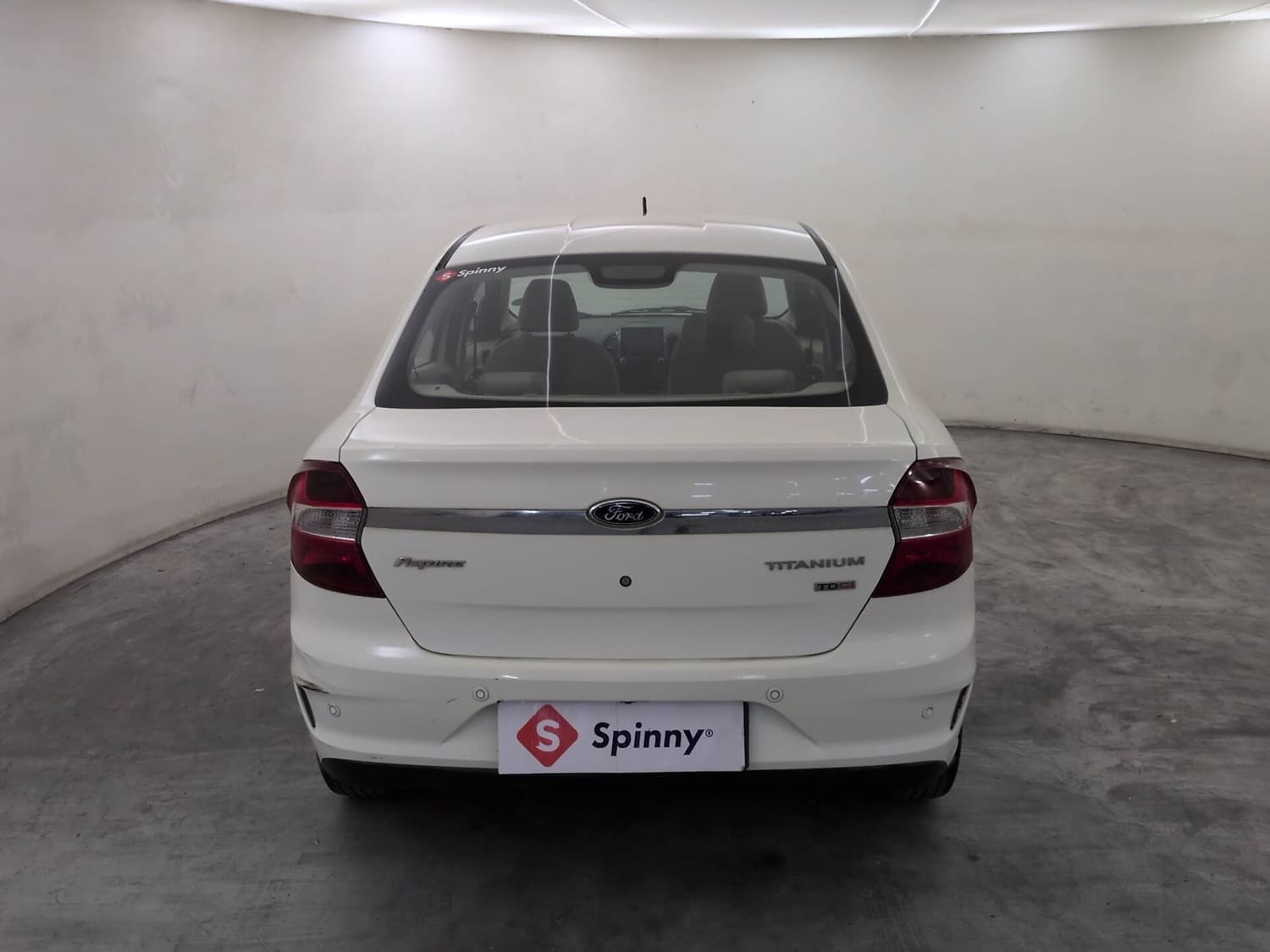 View 2021 Ford Figo Aspire 1.5D Titanium Plus MT BS IV Image 4 Used 2021 Ford Figo Aspire 1.5D Titanium Plus MT BS IV Image 4