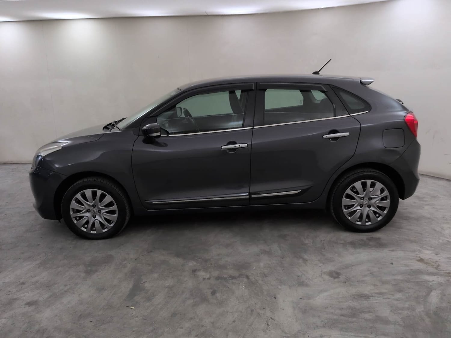 View 2016 Maruti Suzuki Baleno Alpha Petrol Image 2 Used 2016 Maruti Suzuki Baleno Alpha Petrol Image 2