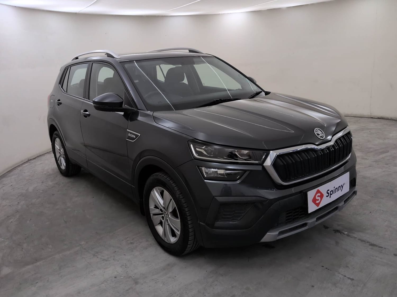 View 2023 Skoda Kushaq Ambition 1.0 TSI MT Image 7 Used 2023 Skoda Kushaq Ambition 1.0 TSI MT Image 7
