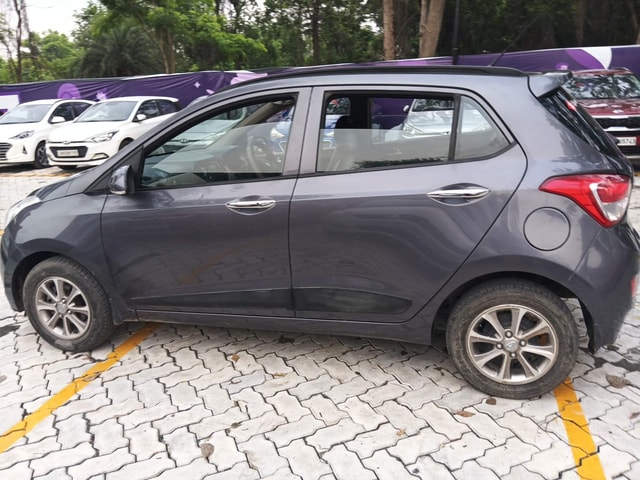View Hyundai Grand i10 Image 2 Used Hyundai Grand i10 Image 2