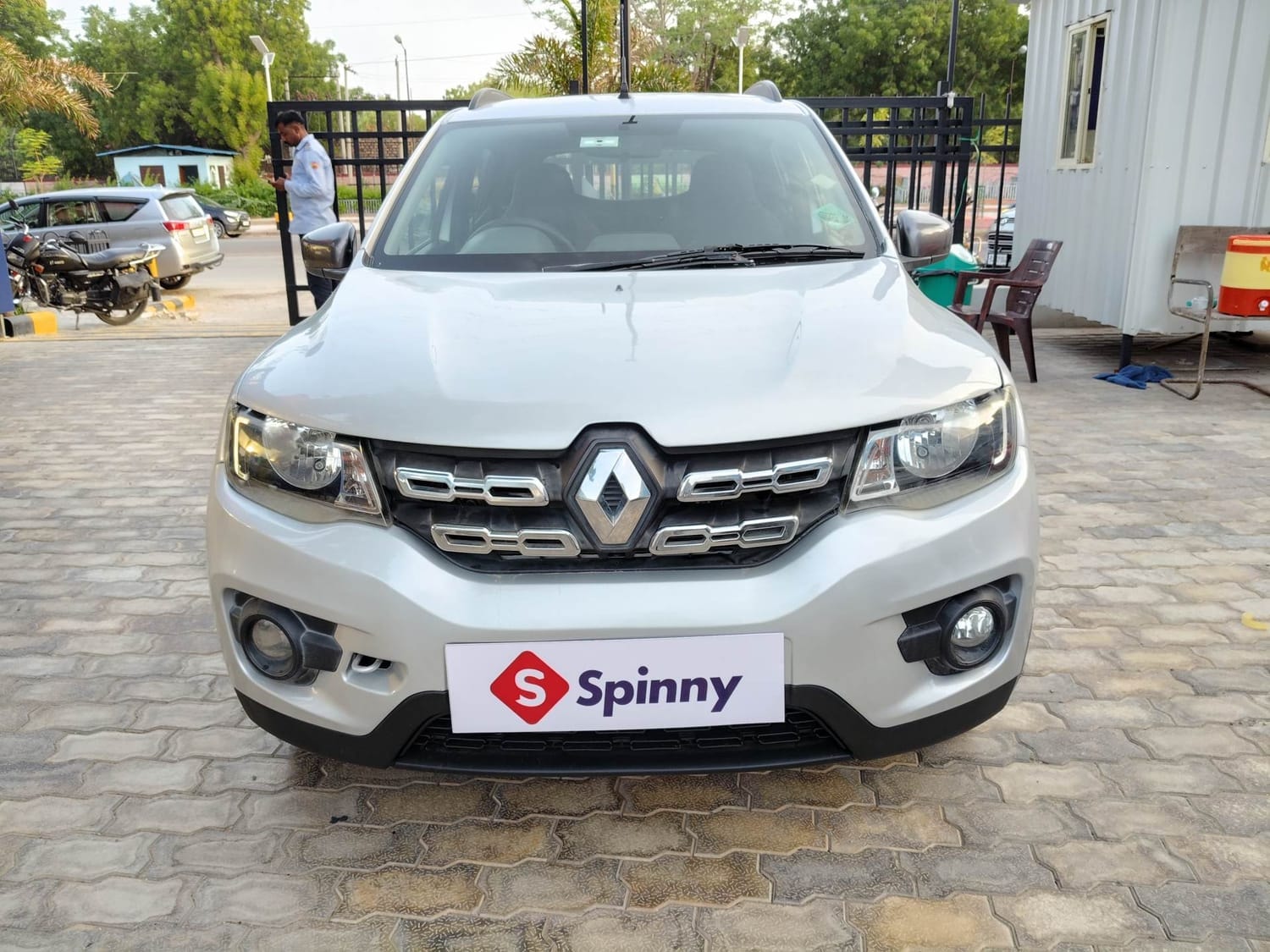 View 2017 Renault Kwid RXT 1.0 (O) BS IV Image 8 Used 2017 Renault Kwid RXT 1.0 (O) BS IV Image 8