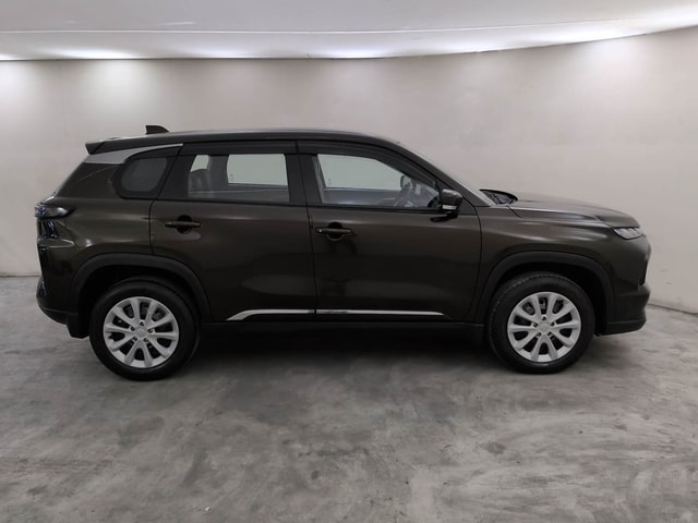 View Maruti Suzuki Grand Vitara Image 6 Used Maruti Suzuki Grand Vitara Image 6