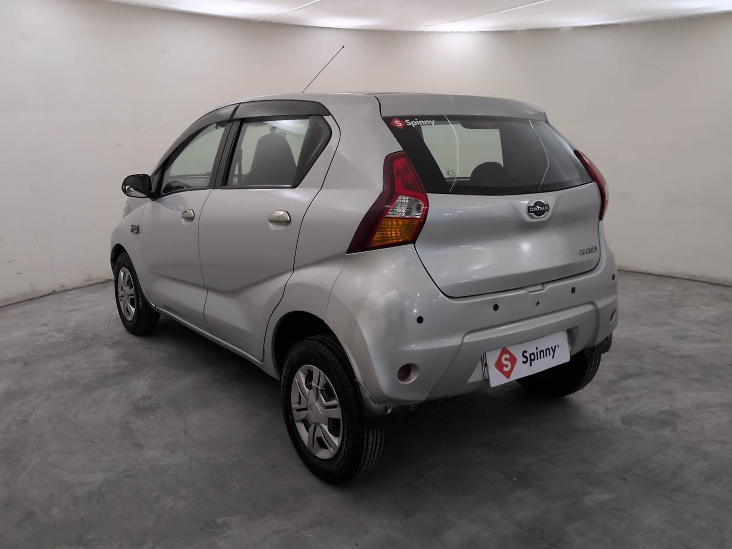 View 2018 Datsun Redi GO S-1.0L BS IV Image 3 Used 2018 Datsun Redi GO S-1.0L BS IV Image 3