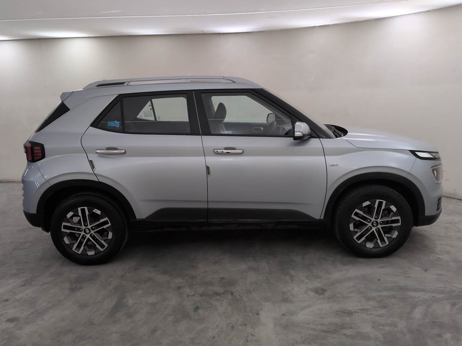 View 2022 Hyundai Venue SX (O) 1.0 Turbo Petrol DCT Image 6 Used 2022 Hyundai Venue SX (O) 1.0 Turbo Petrol DCT Image 6