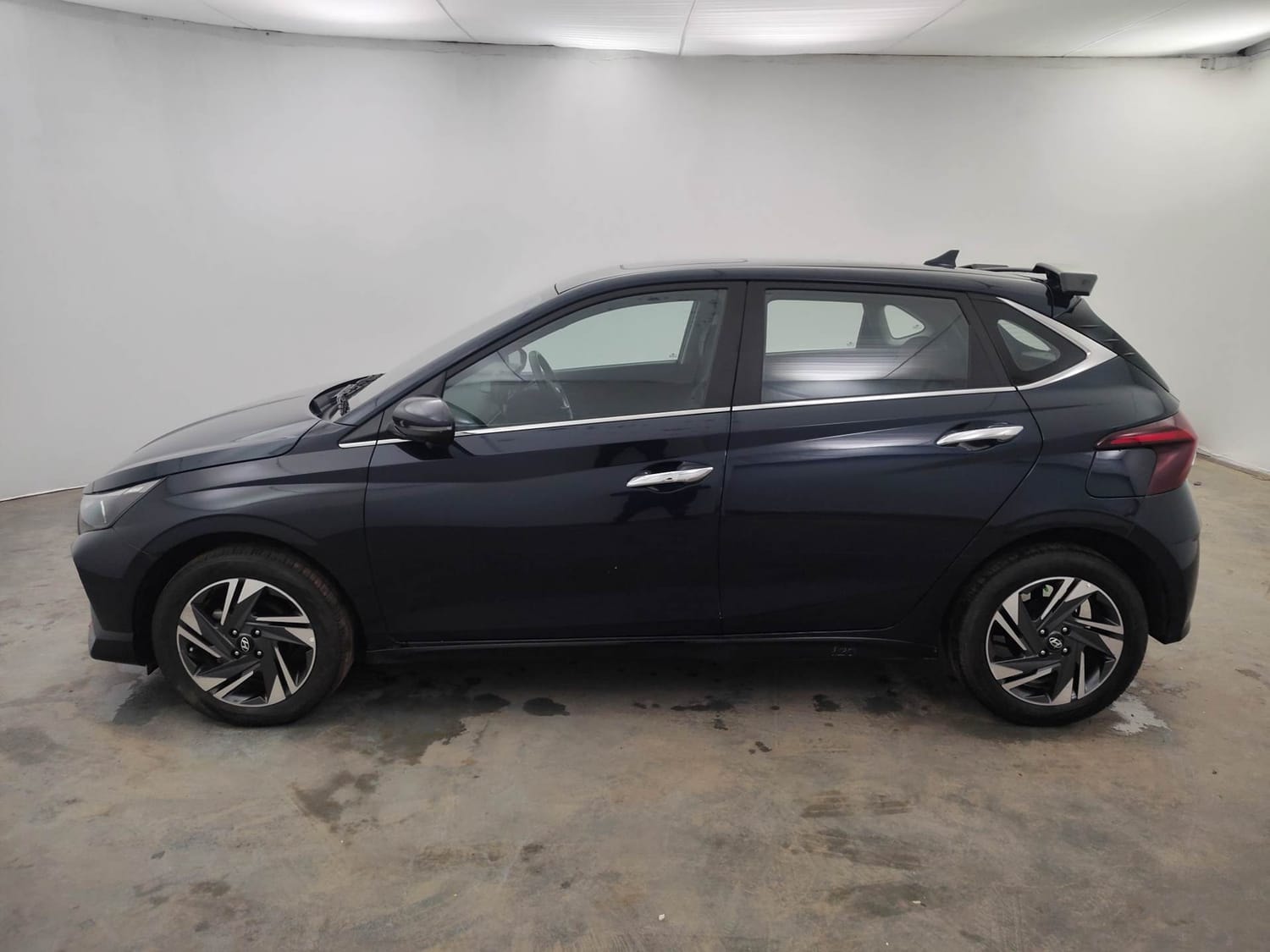 View 2023 Hyundai Elite i20 1.0 Asta Option DCT Petrol Image 2 Used 2023 Hyundai Elite i20 1.0 Asta Option DCT Petrol Image 2