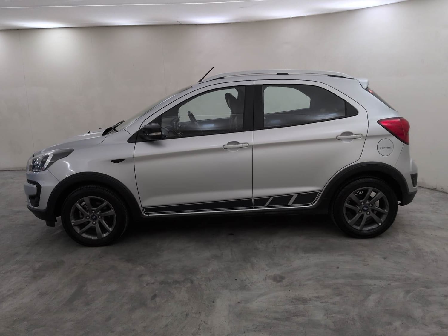 View 2018 Ford Freestyle Titanium 1.2 Ti-VCT Image 2 Used 2018 Ford Freestyle Titanium 1.2 Ti-VCT Image 2