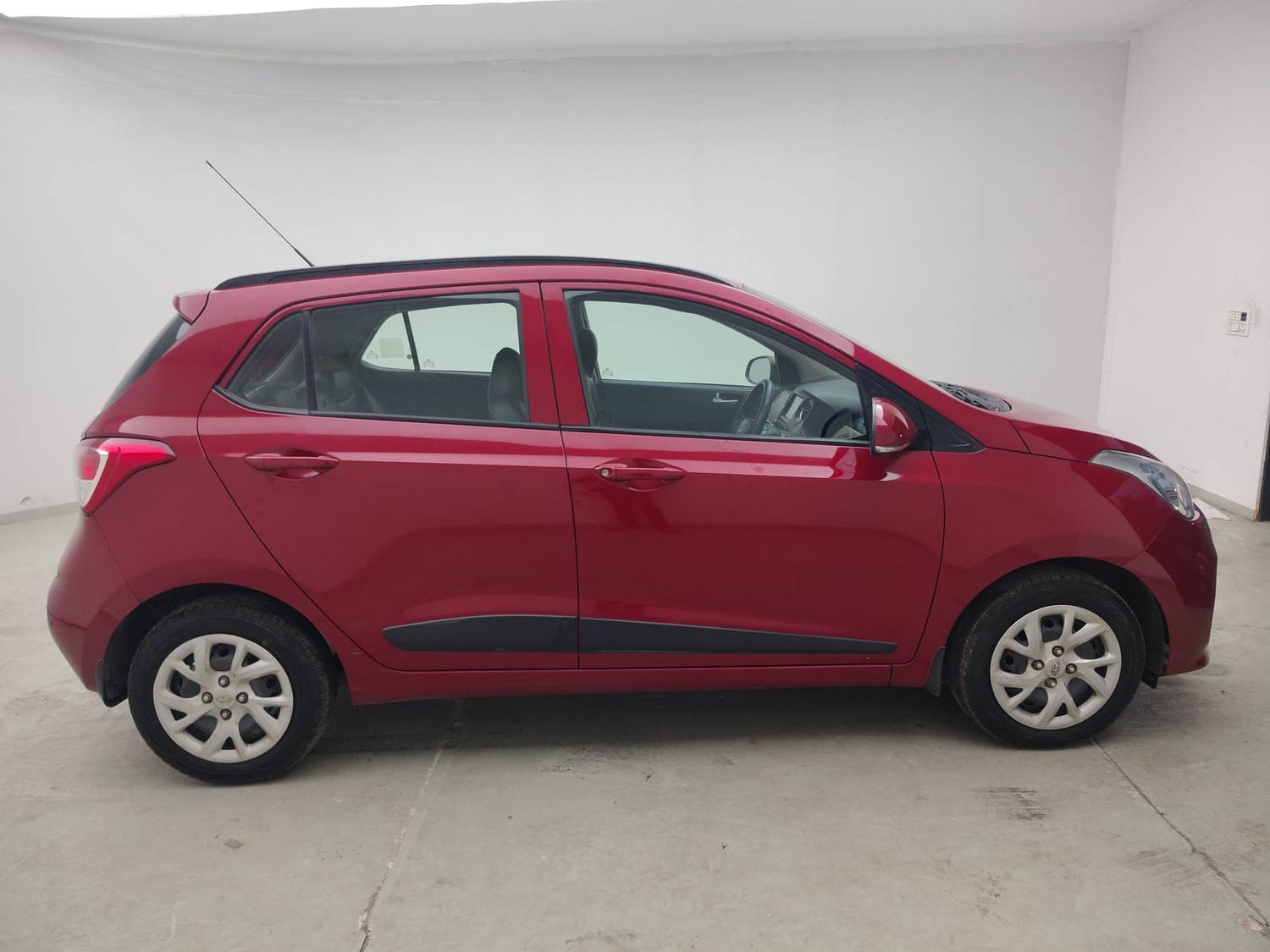 Used 2017 Hyundai Grand i10 Used 2017 Hyundai Grand i10