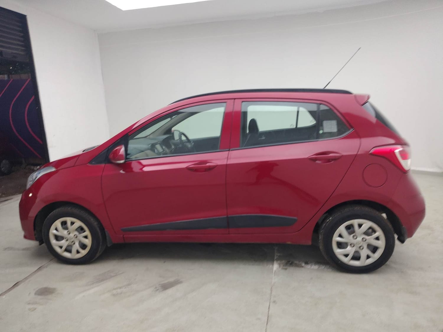 Used 2017 Hyundai Grand i10 Used 2017 Hyundai Grand i10