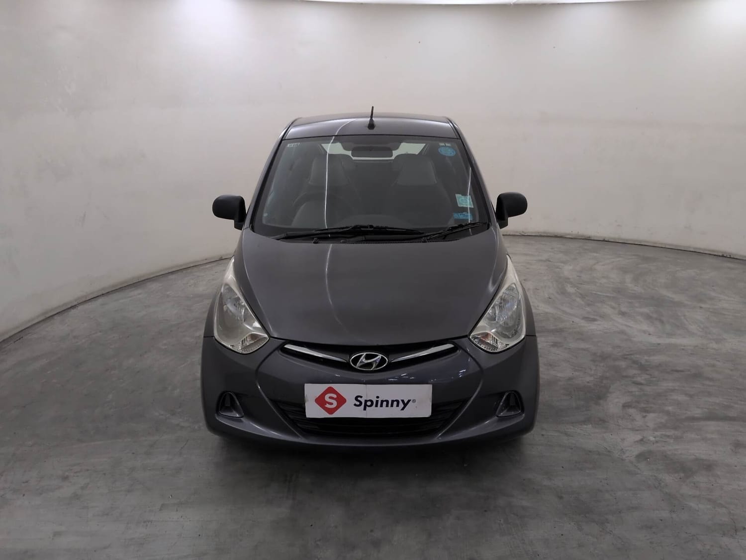 View 2017 Hyundai EON Era Plus Image 8 Used 2017 Hyundai EON Era Plus Image 8