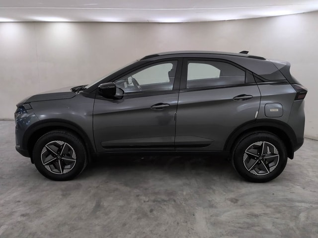 View Tata Nexon Image 2 Used Tata Nexon Image 2