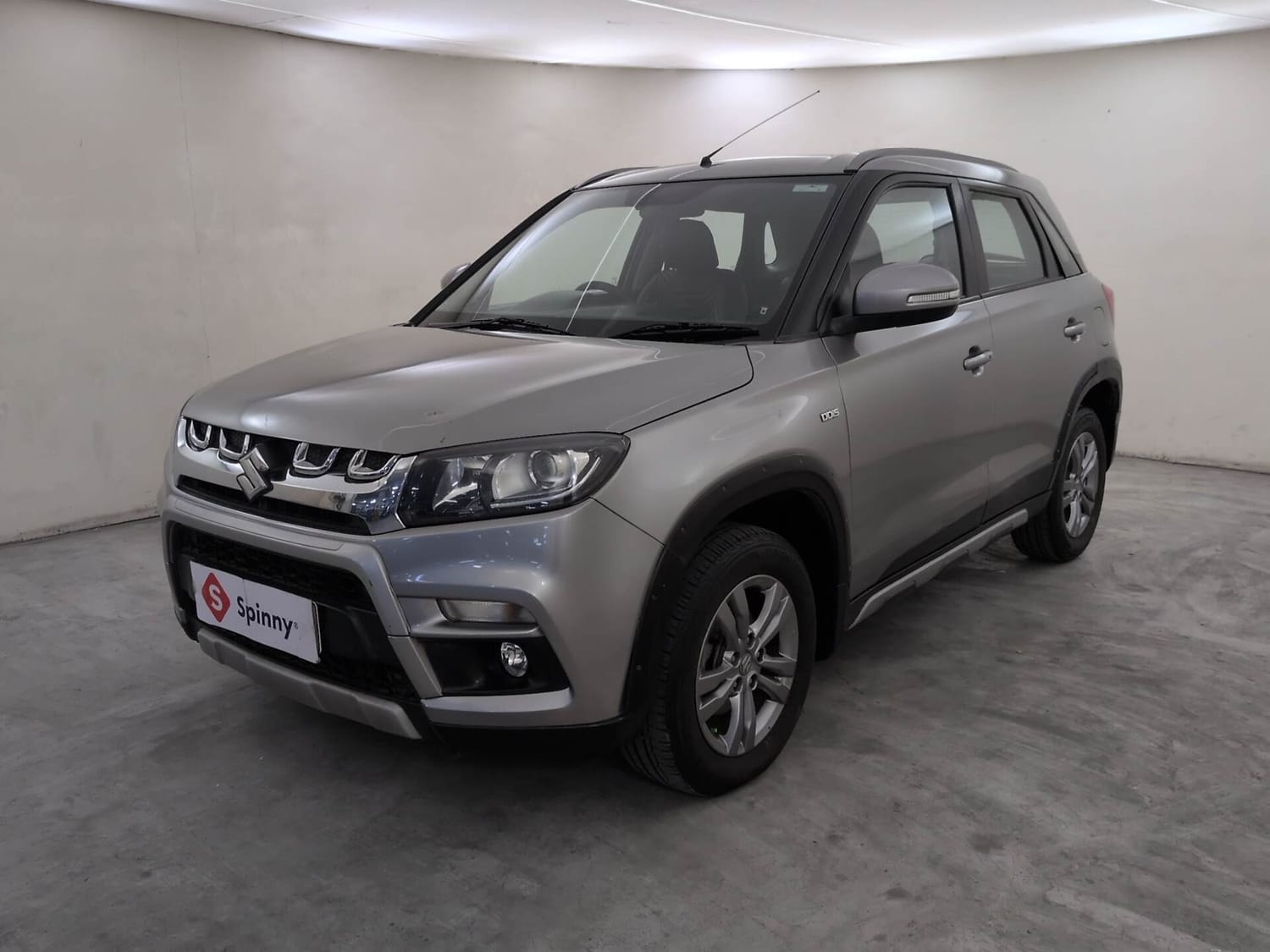 View 2017 Maruti Suzuki Vitara Brezza ZDi Plus Image 1 Used 2017 Maruti Suzuki Vitara Brezza ZDi Plus Image 1