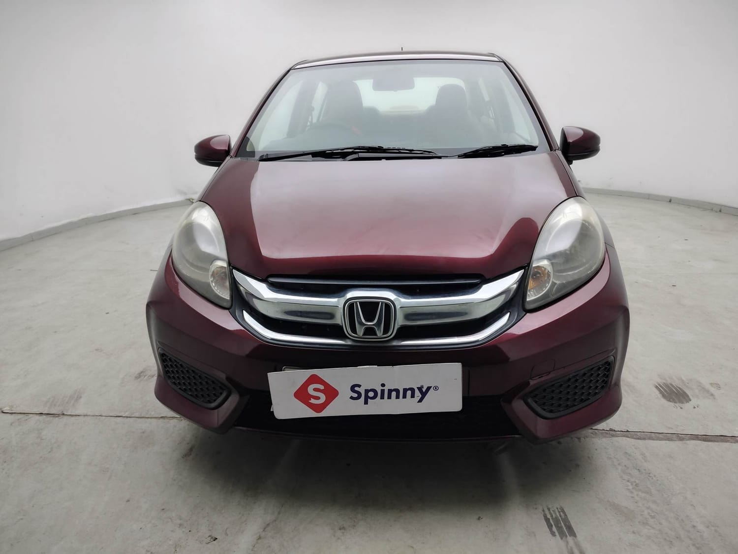 View 2016 Honda Amaze S MT Petrol Image 8 Used 2016 Honda Amaze S MT Petrol Image 8