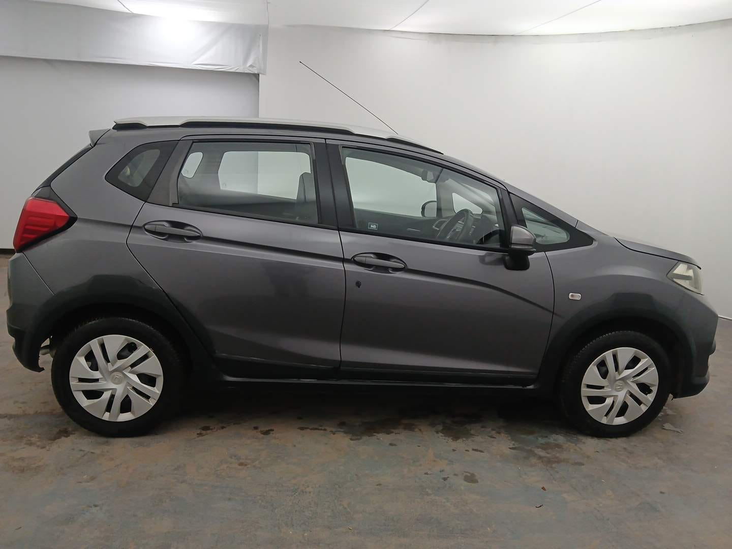 View 2017 Honda WR-V S MT Petrol BS IV Image 6 Used 2017 Honda WR-V S MT Petrol BS IV Image 6