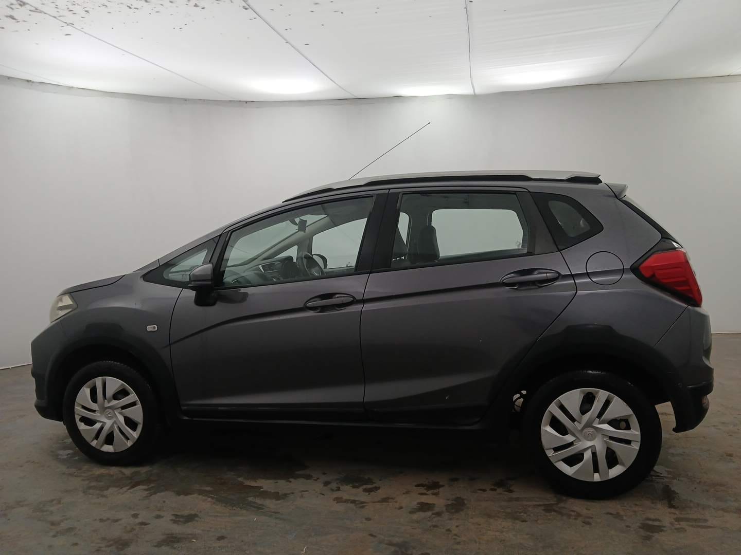 View 2017 Honda WR-V S MT Petrol BS IV Image 2 Used 2017 Honda WR-V S MT Petrol BS IV Image 2