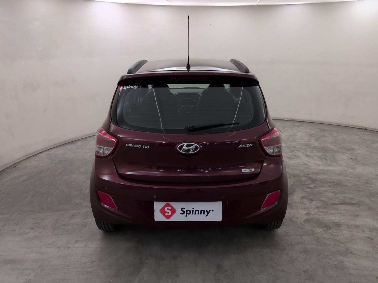 View 2015 Hyundai Grand i10 Asta AT 1.2 Kappa VTVT Image 4 Used 2015 Hyundai Grand i10 Asta AT 1.2 Kappa VTVT Image 4