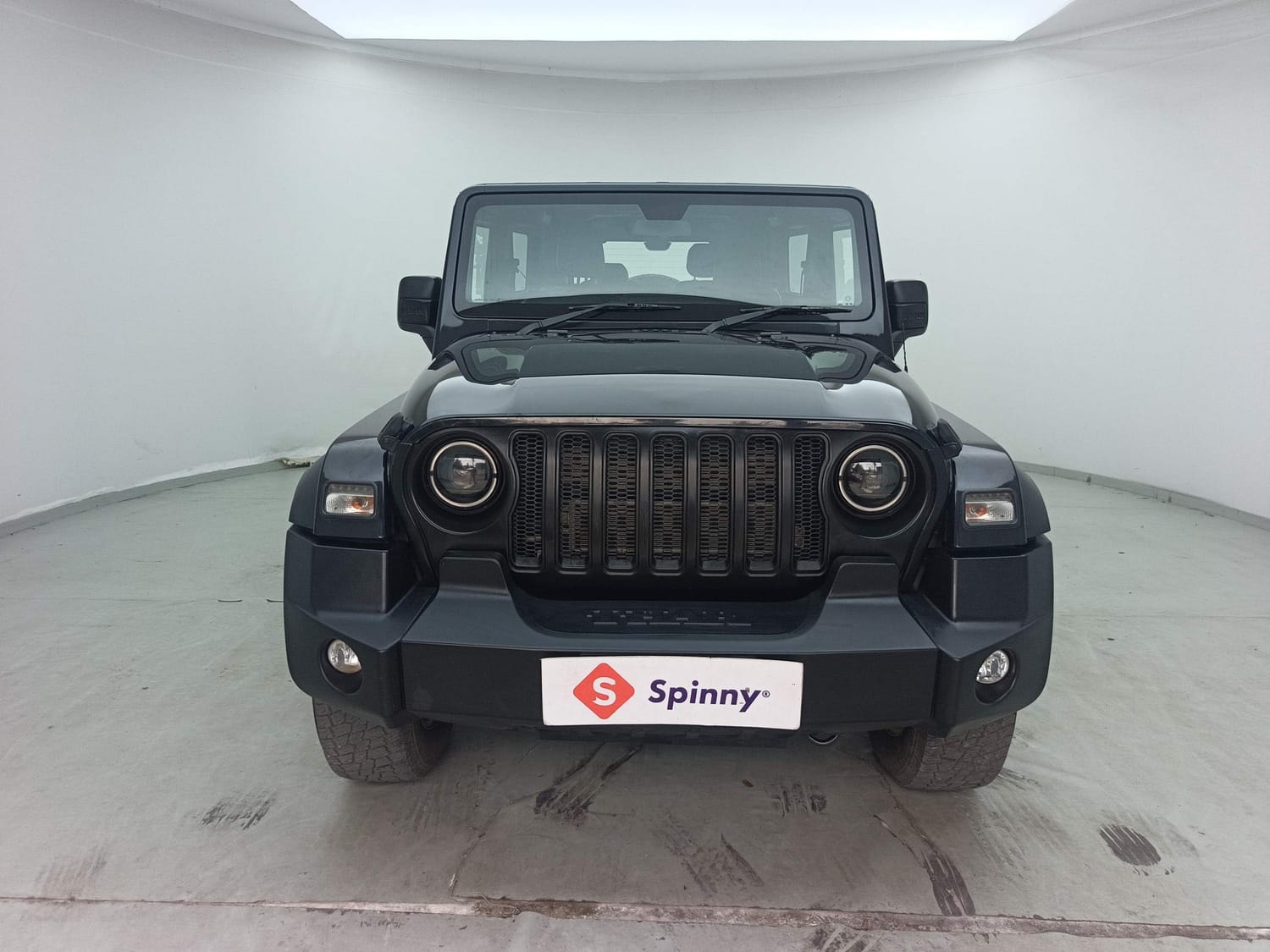 View 2022 Mahindra Thar LX Automatic 4 Seater Hard Top Diesel Image 8 Used 2022 Mahindra Thar LX Automatic 4 Seater Hard Top Diesel Image 8