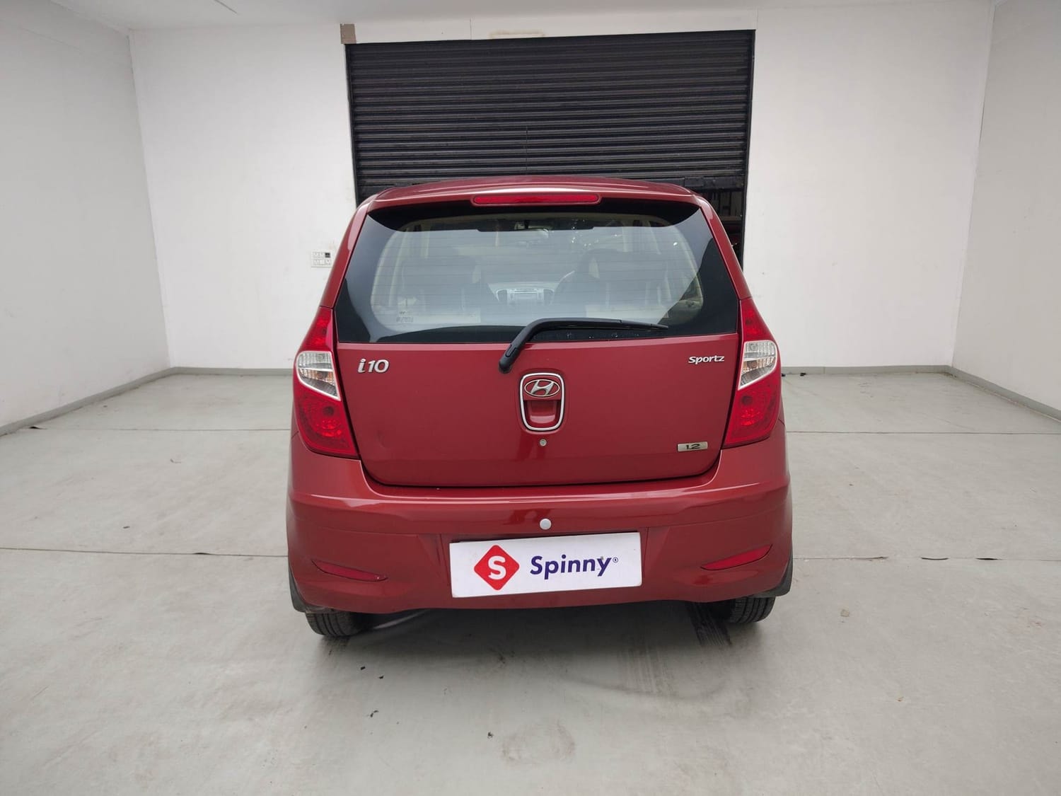 View 2013 Hyundai i10 1.2 Sportz MT Image 4 Used 2013 Hyundai i10 1.2 Sportz MT Image 4