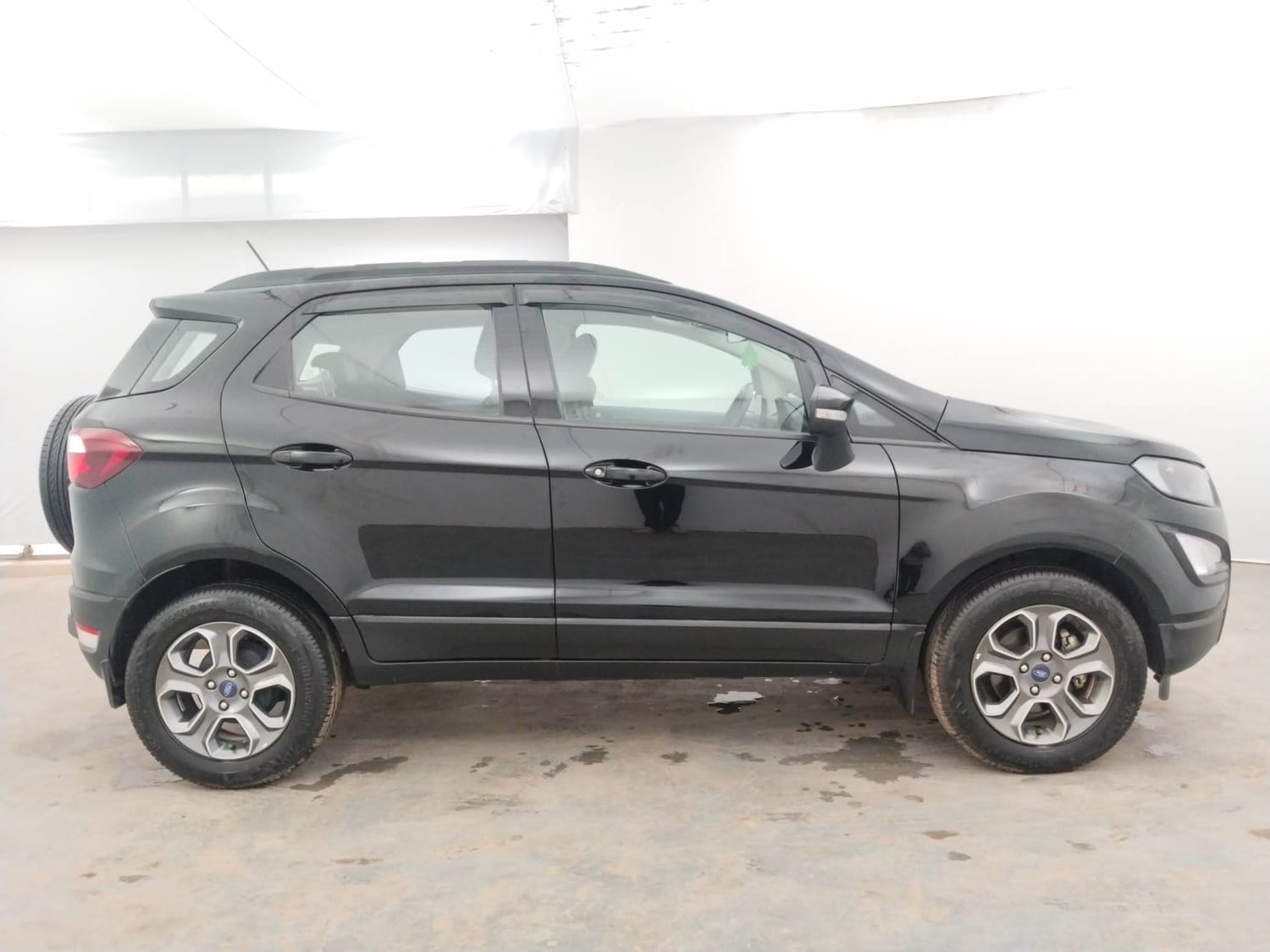 View 2021 Ford EcoSport 1.5 TDCi Diesel Ambiente BS IV Image 6 Used 2021 Ford EcoSport 1.5 TDCi Diesel Ambiente BS IV Image 6