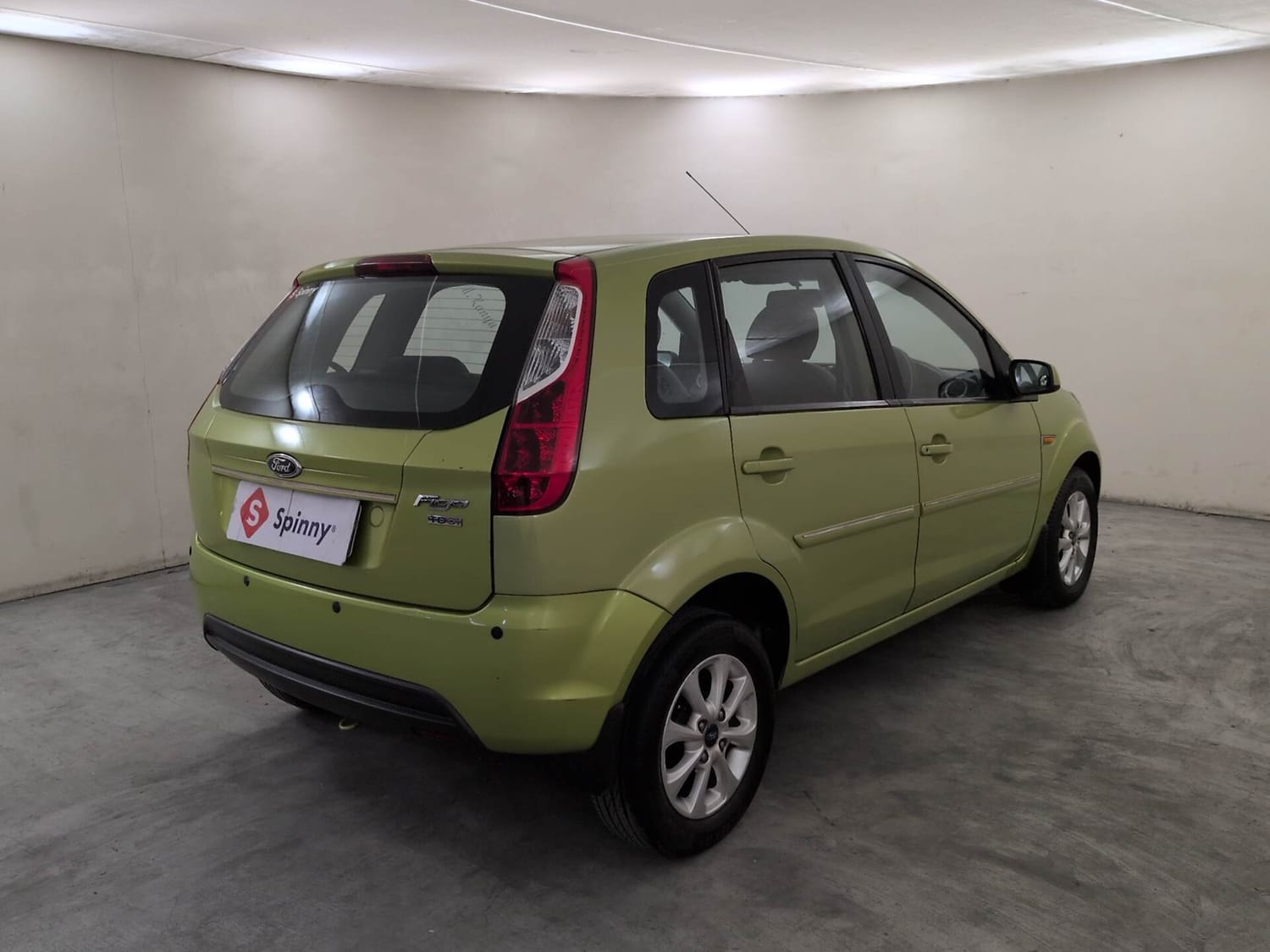 View 2012 Ford Figo 1.4 Duratorq ZXI Image 5 Used 2012 Ford Figo 1.4 Duratorq ZXI Image 5