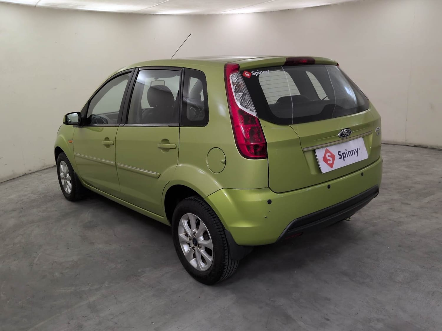 View 2012 Ford Figo 1.4 Duratorq ZXI Image 3 Used 2012 Ford Figo 1.4 Duratorq ZXI Image 3