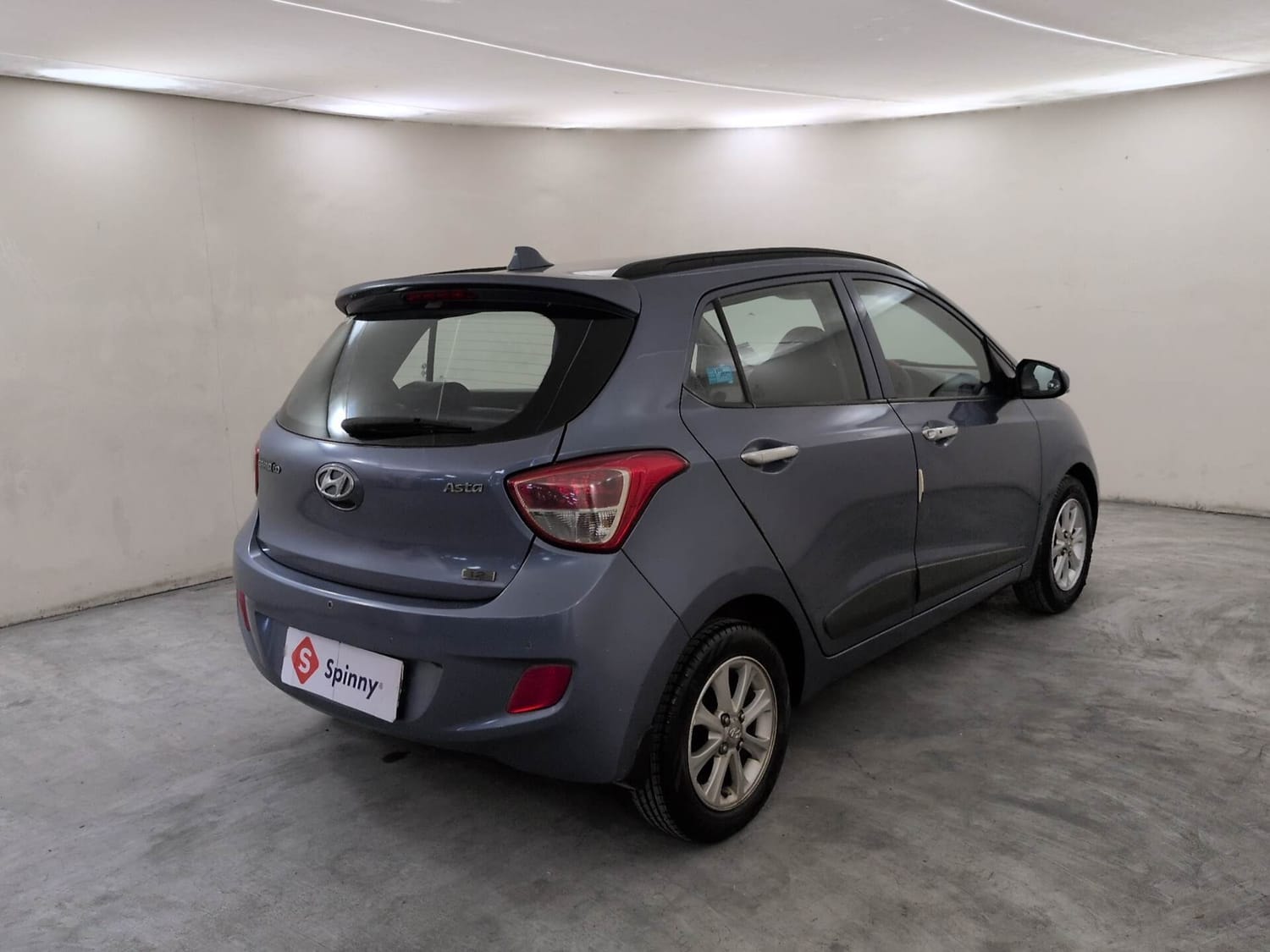 View 2015 Hyundai Grand i10 1.2 Asta Petrol Image 5 Used 2015 Hyundai Grand i10 1.2 Asta Petrol Image 5