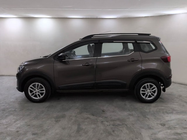 View Renault Triber Image 2 Used Renault Triber Image 2