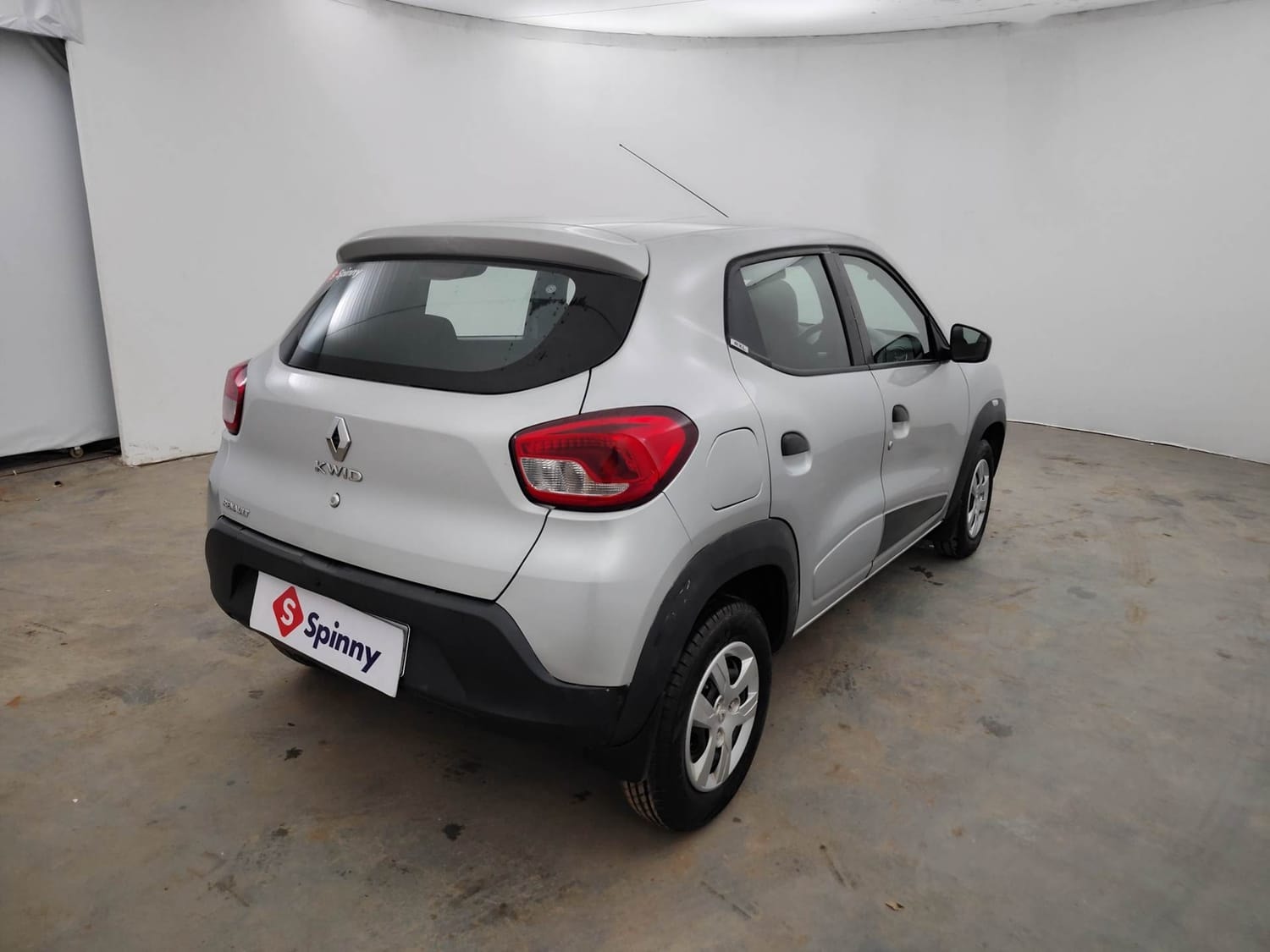 View 2017 Renault Kwid RXL Image 5 Used 2017 Renault Kwid RXL Image 5