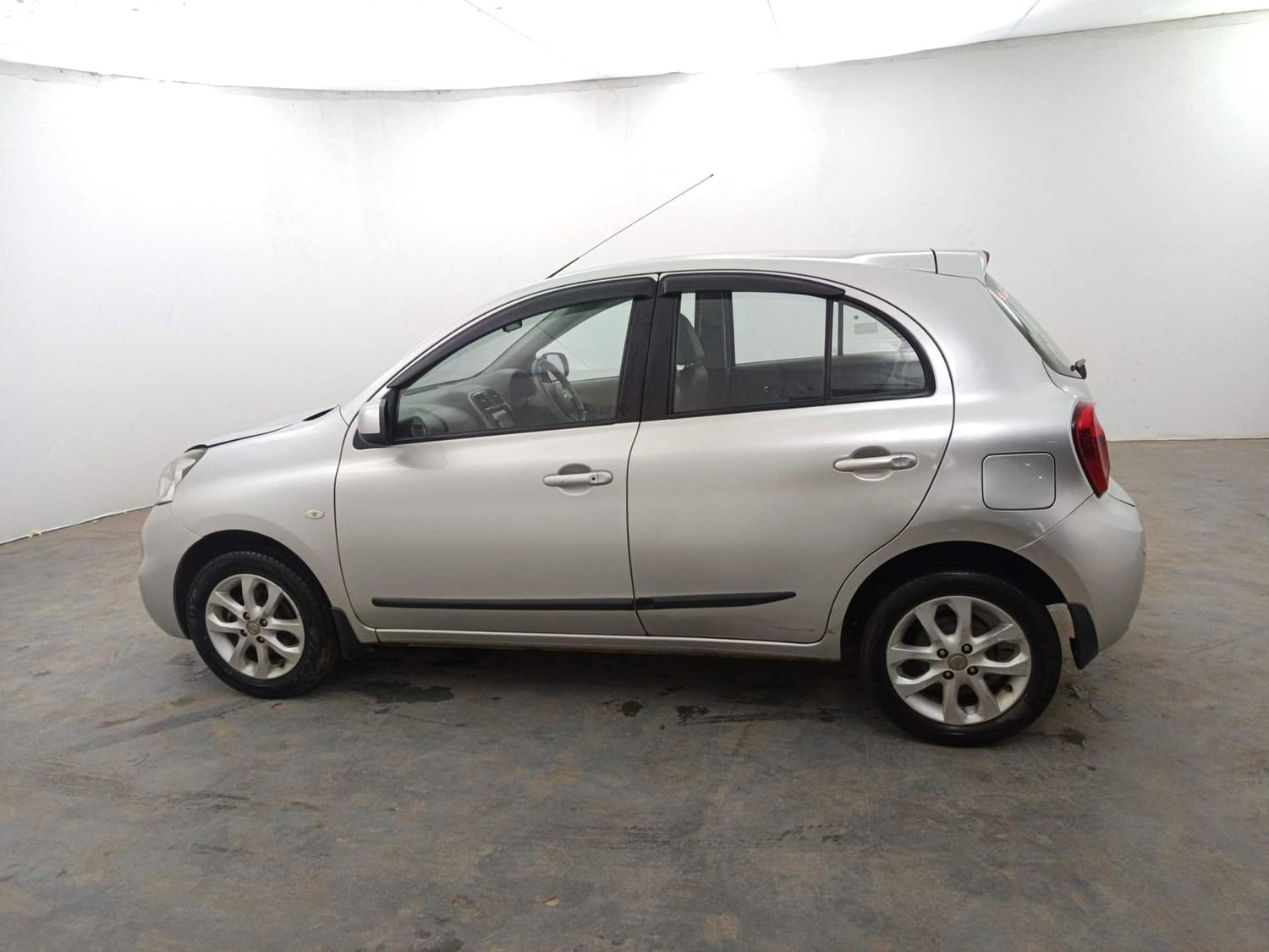 View 2014 Nissan Micra XV (CVT) Image 2 Used 2014 Nissan Micra XV (CVT) Image 2