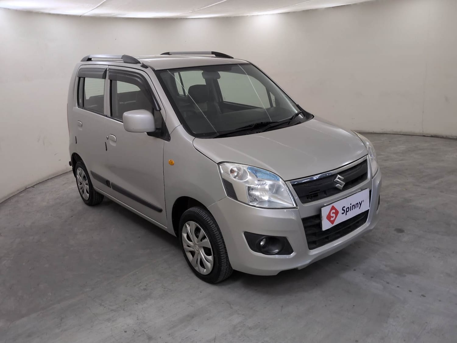 View 2018 Maruti Suzuki Wagon R VXI AMT Optional Image 7 Used 2018 Maruti Suzuki Wagon R VXI AMT Optional Image 7