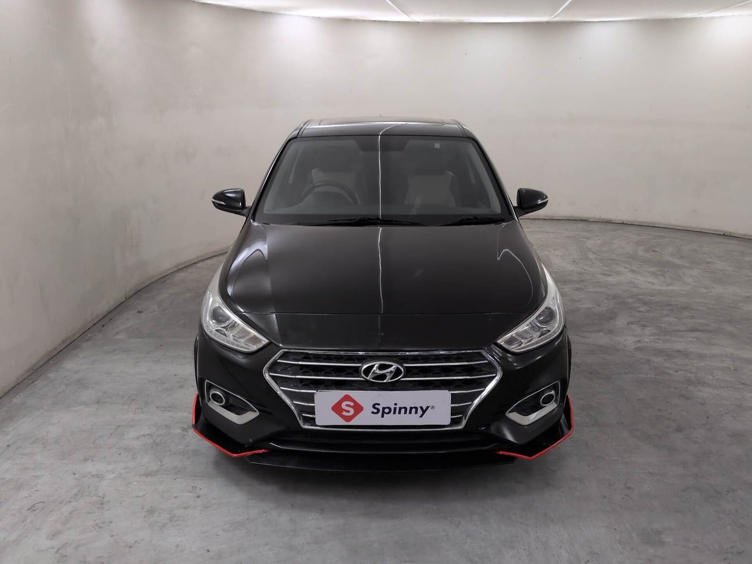 View 2018 Hyundai Verna 1.6 VTVT SX (O) AT Image 8 Used 2018 Hyundai Verna 1.6 VTVT SX (O) AT Image 8