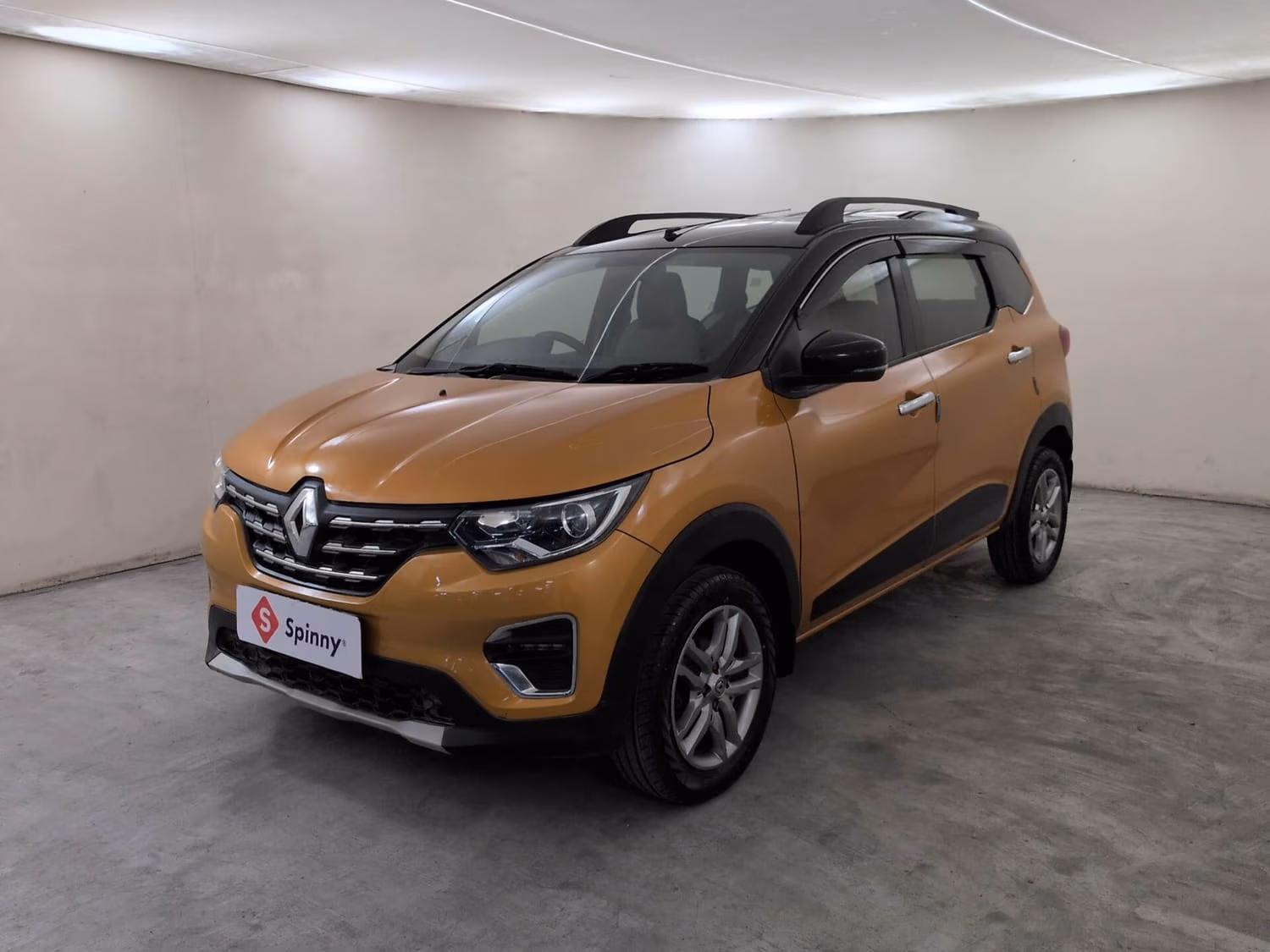 Used 2022 Renault Triber Used 2022 Renault Triber