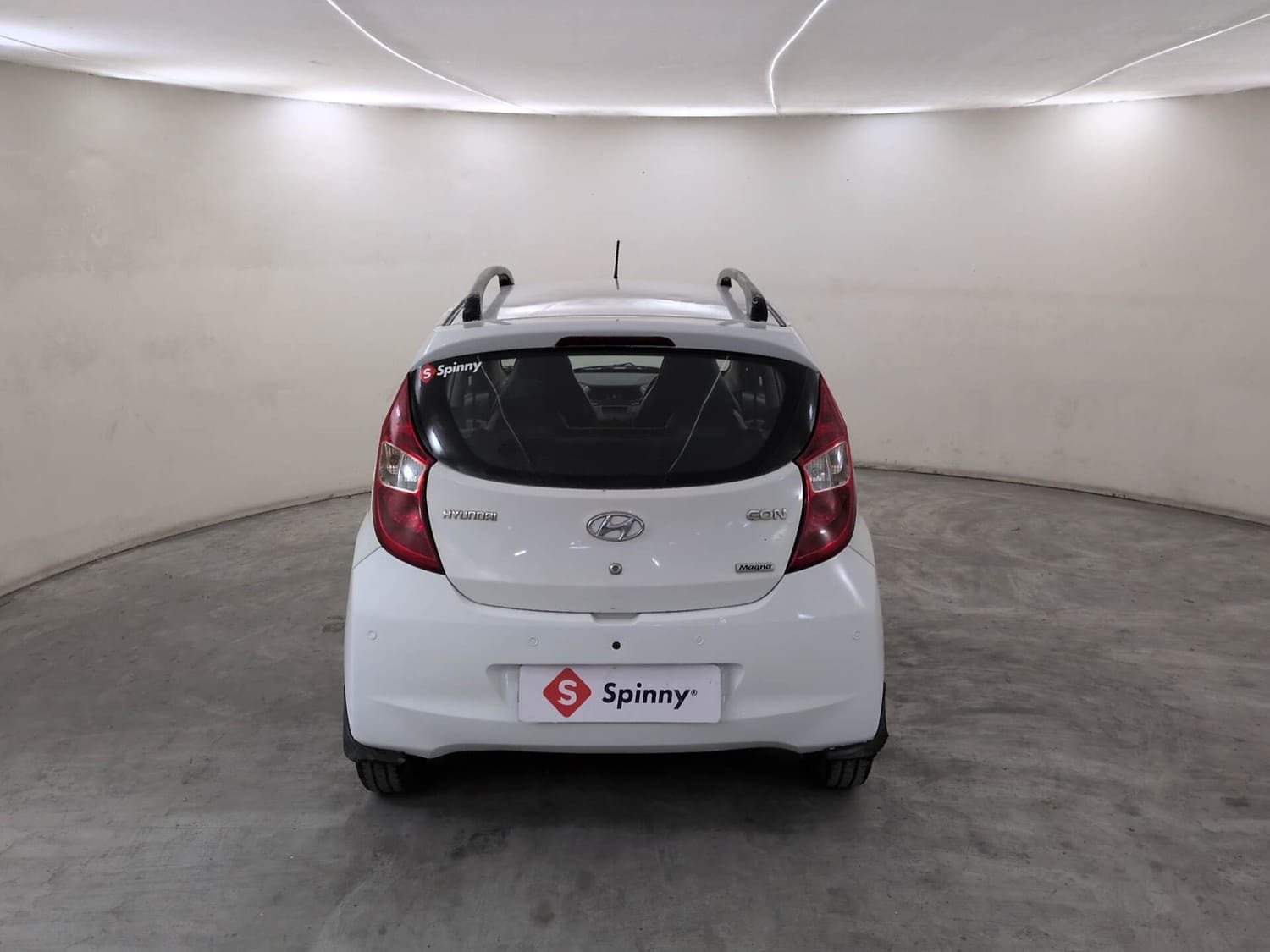 View 2016 Hyundai EON Magna Plus (O) Image 4 Used 2016 Hyundai EON Magna Plus (O) Image 4