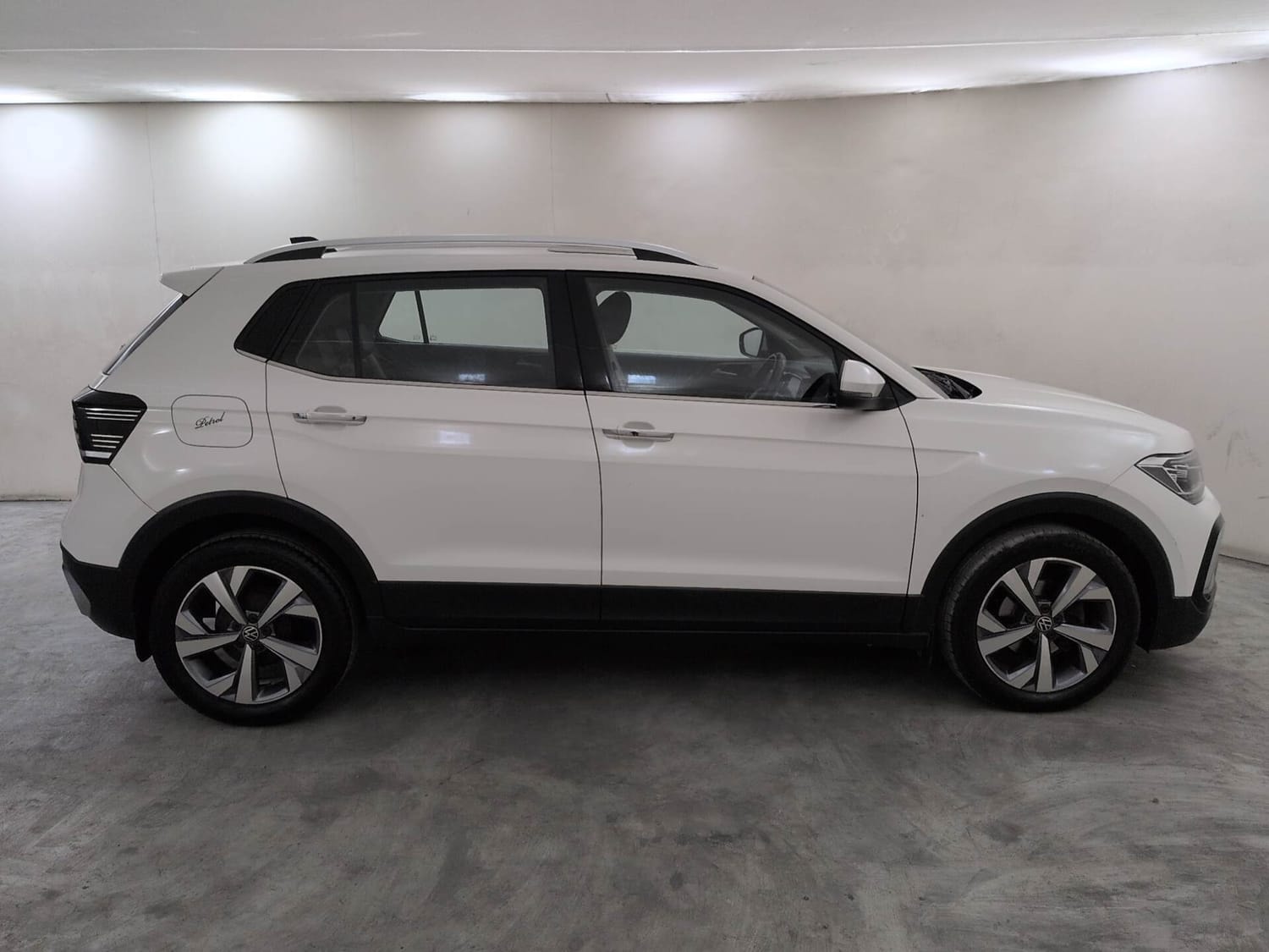 View 2022 Volkswagen Taigun 1.0 TSI Topline AT Image 6 Used 2022 Volkswagen Taigun 1.0 TSI Topline AT Image 6