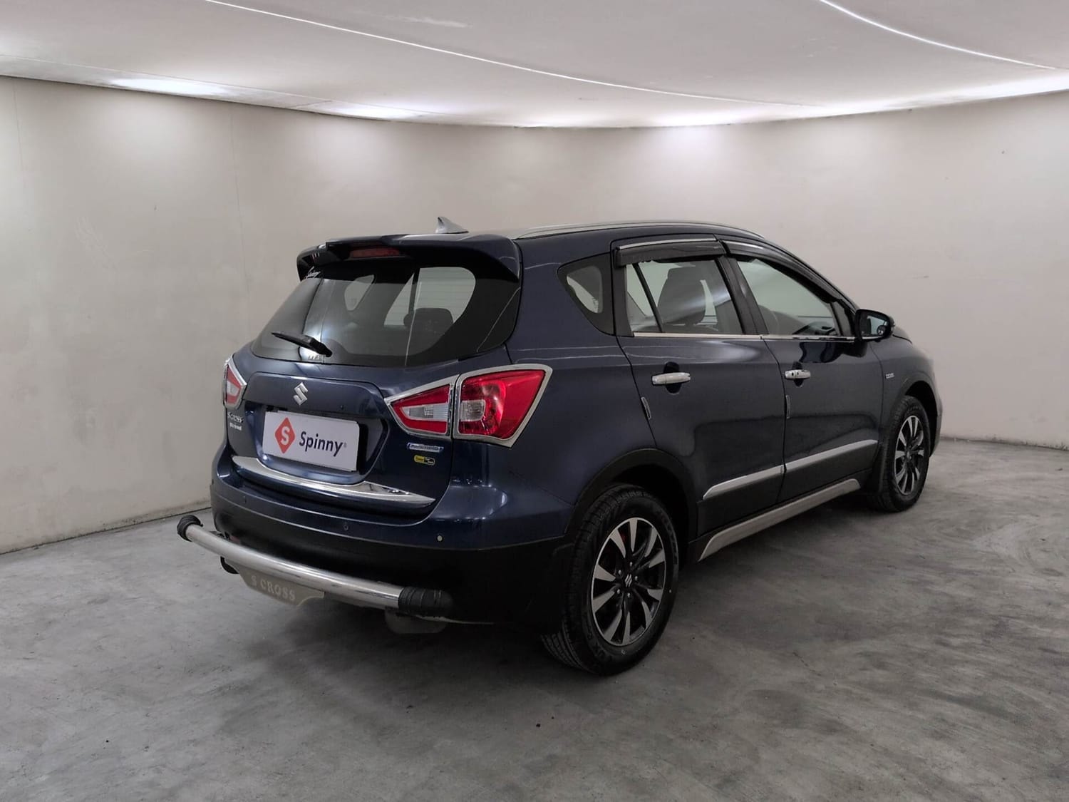 View 2018 Maruti Suzuki S-Cross Alpha Image 5 Used 2018 Maruti Suzuki S-Cross Alpha Image 5