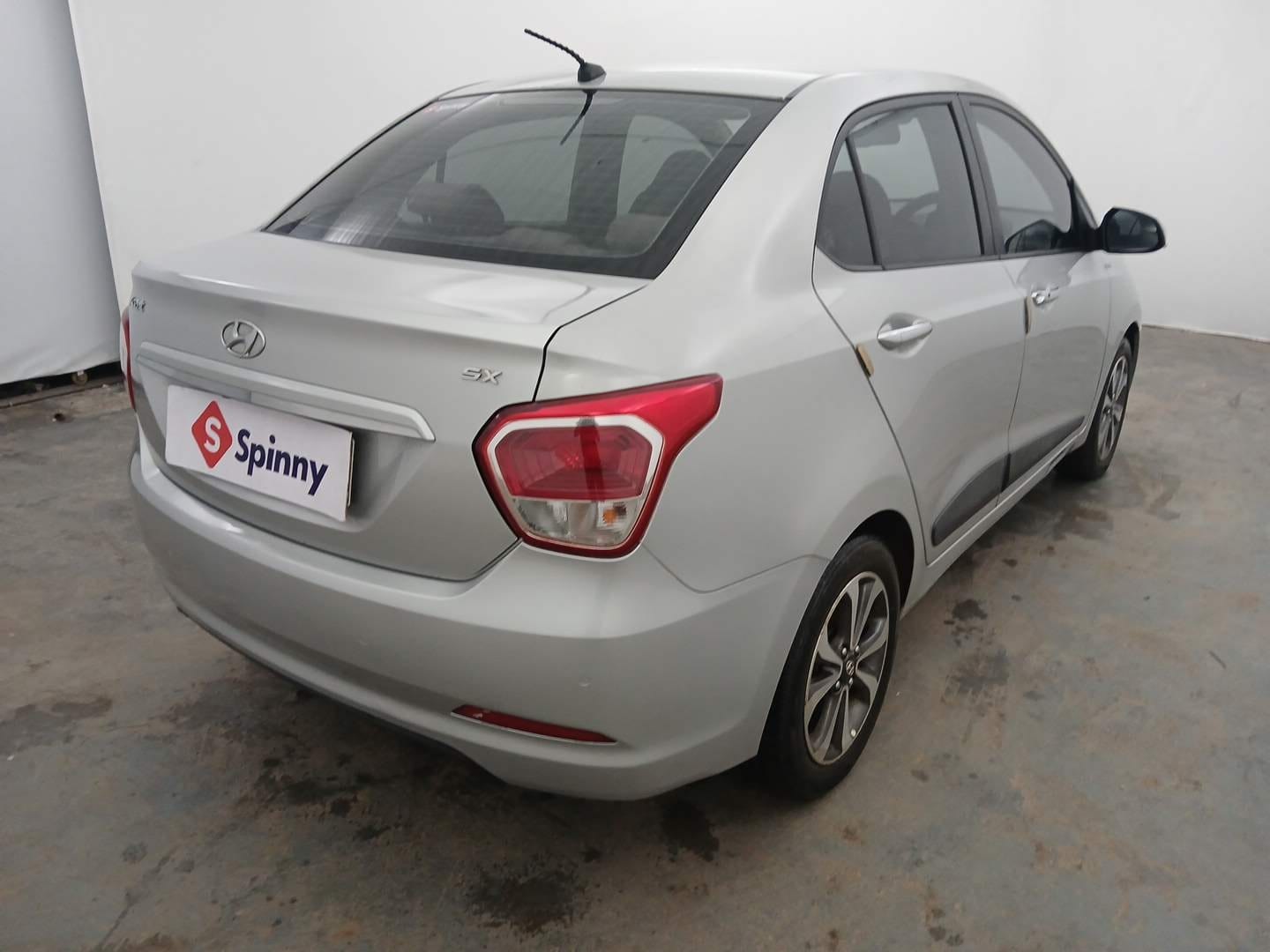 View 2014 Hyundai Xcent SX Petrol (O) Image 5 Used 2014 Hyundai Xcent SX Petrol (O) Image 5