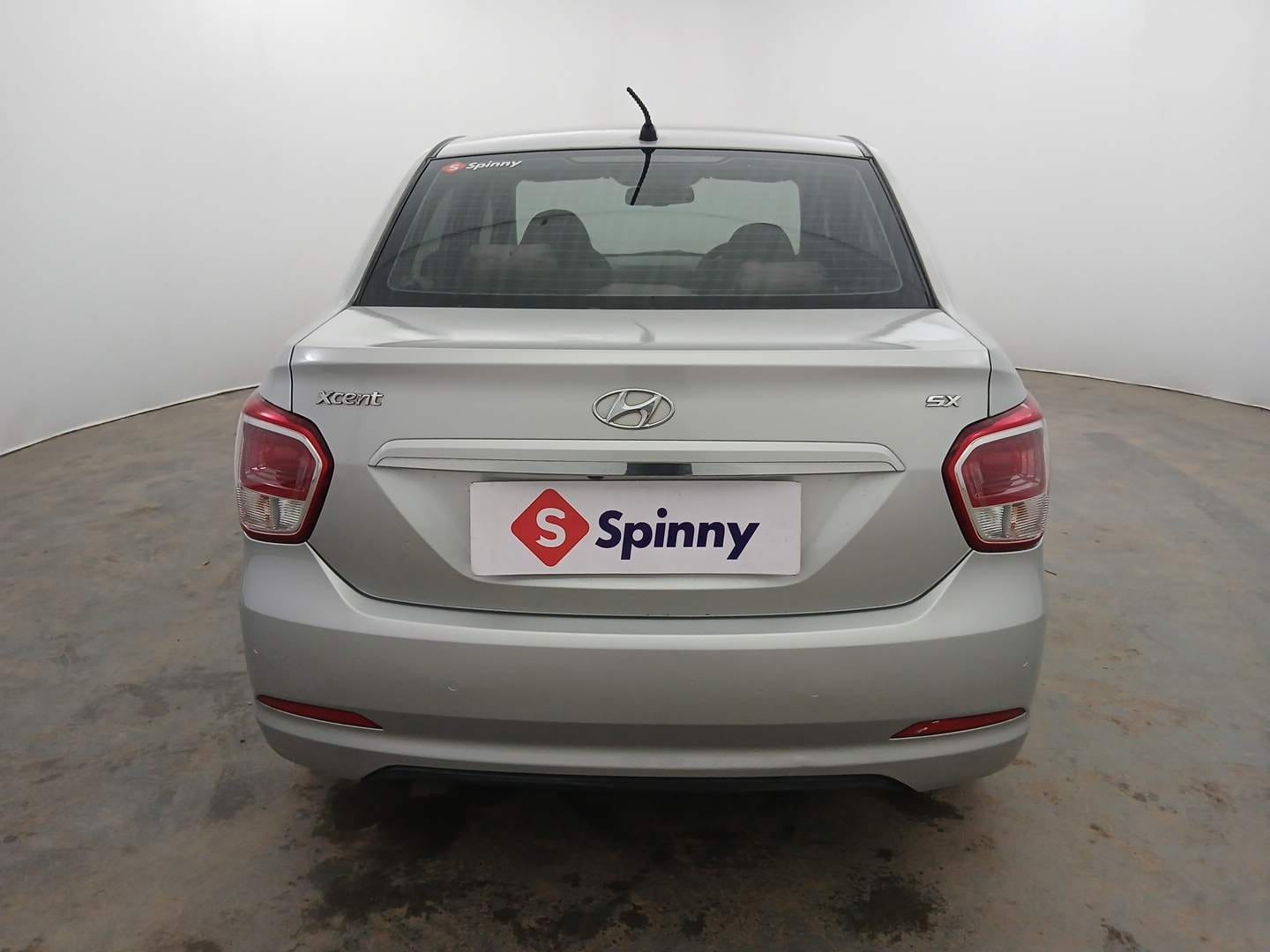 View 2014 Hyundai Xcent SX Petrol (O) Image 4 Used 2014 Hyundai Xcent SX Petrol (O) Image 4