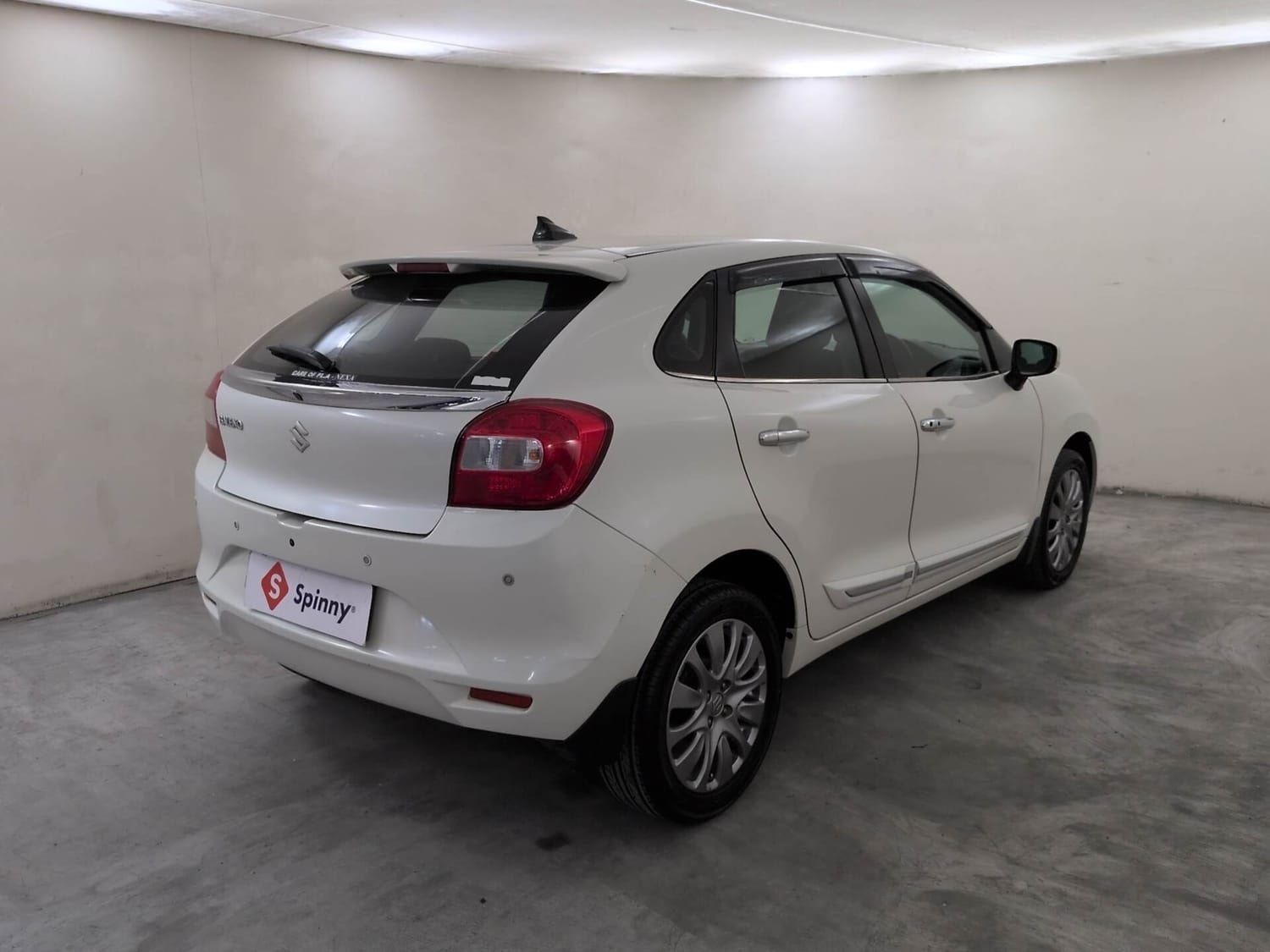 View 2017 Maruti Suzuki Baleno Zeta CVT Petrol BS IV Image 5 Used 2017 Maruti Suzuki Baleno Zeta CVT Petrol BS IV Image 5