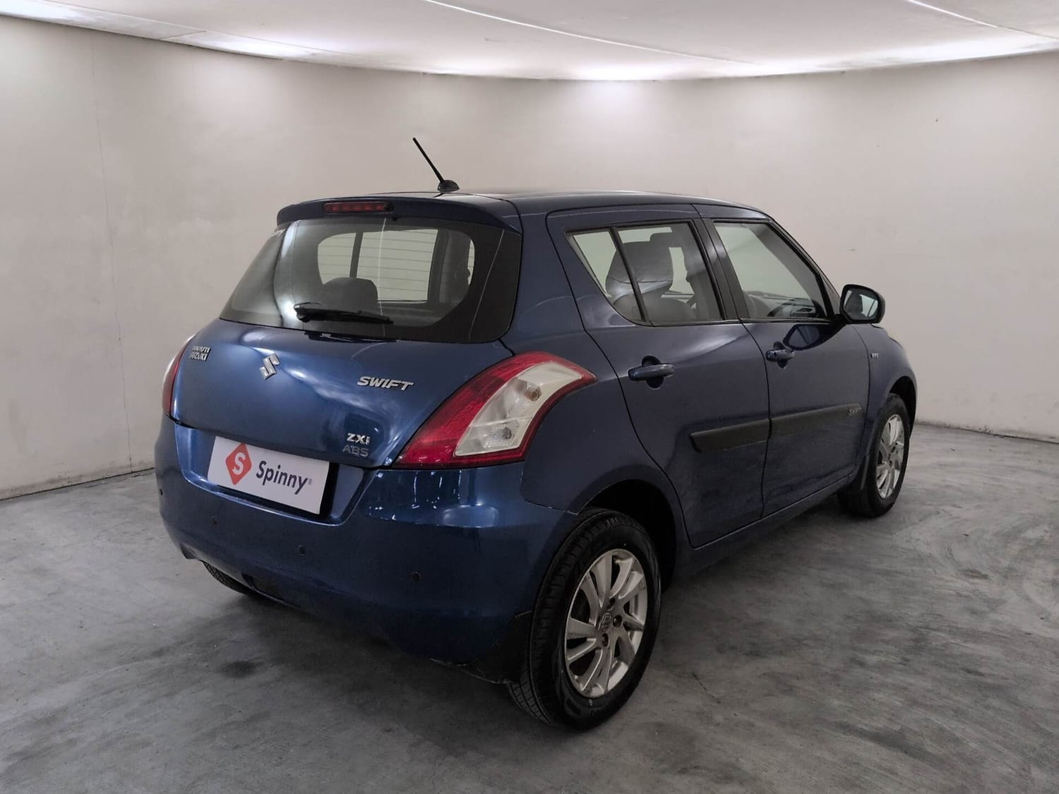 View 2014 Maruti Suzuki Swift ZXI Image 5 Used 2014 Maruti Suzuki Swift ZXI Image 5
