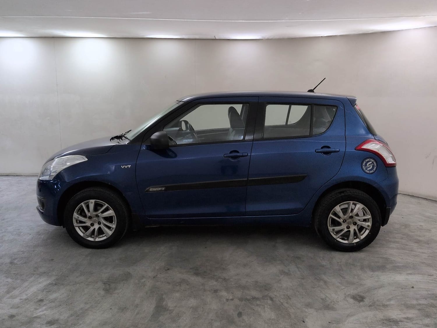 View 2014 Maruti Suzuki Swift ZXI Image 2 Used 2014 Maruti Suzuki Swift ZXI Image 2
