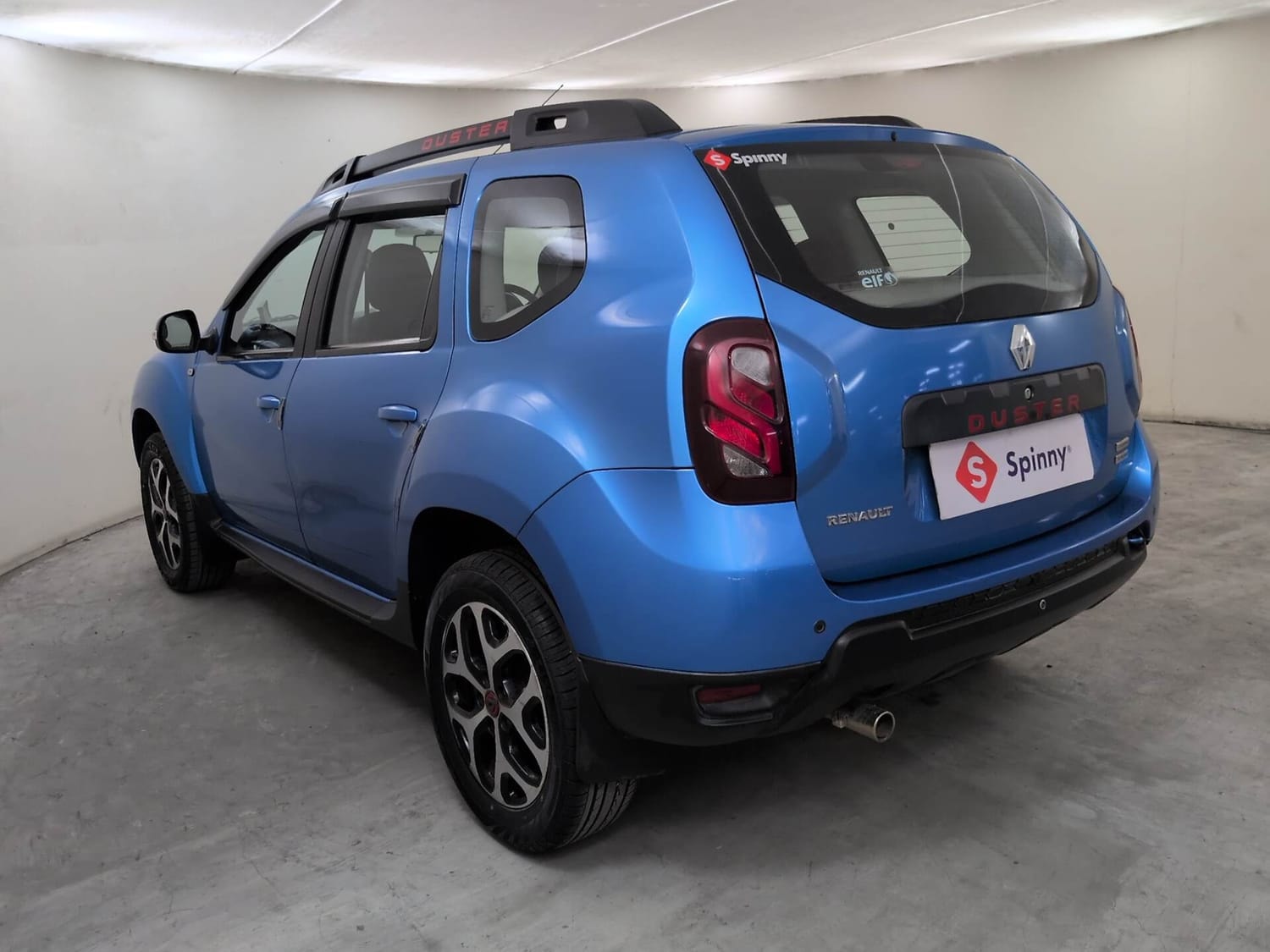 View 2020 Renault Duster 1.3L Turbo Petrol RXS CVT Image 3 Used 2020 Renault Duster 1.3L Turbo Petrol RXS CVT Image 3