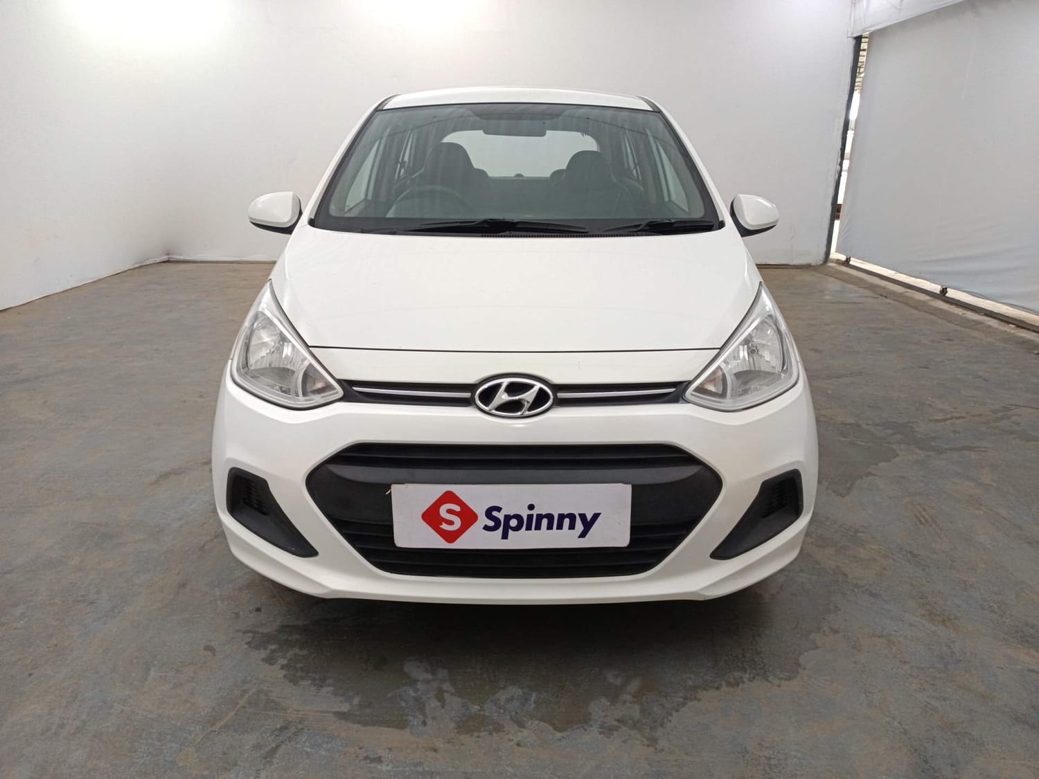 View 2016 Hyundai Grand i10 1.2 Era Petrol Image 8 Used 2016 Hyundai Grand i10 1.2 Era Petrol Image 8