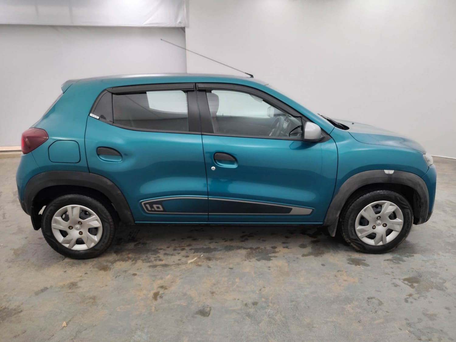 View 2020 Renault Kwid RXT 1.0 (O) BS IV Image 6 Used 2020 Renault Kwid RXT 1.0 (O) BS IV Image 6