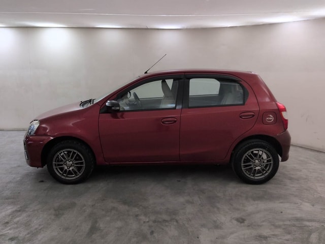 View Toyota Etios Liva Image 2 Used Toyota Etios Liva Image 2