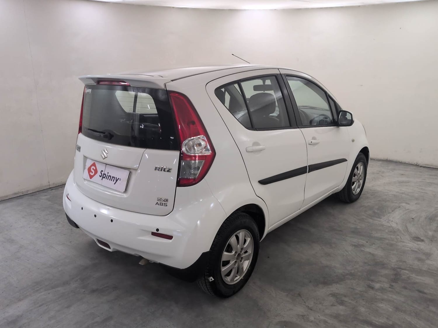 View 2014 Maruti Suzuki Ritz ZXI Image 5 Used 2014 Maruti Suzuki Ritz ZXI Image 5