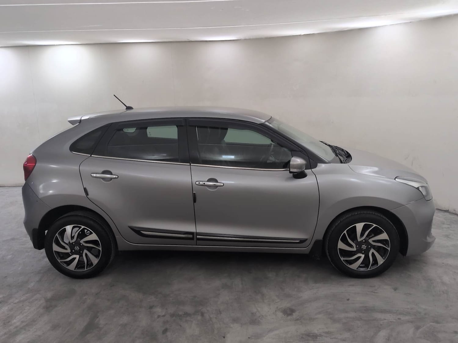 View 2020 Maruti Suzuki Baleno Alpha CVT Petrol BS IV Image 6 Used 2020 Maruti Suzuki Baleno Alpha CVT Petrol BS IV Image 6