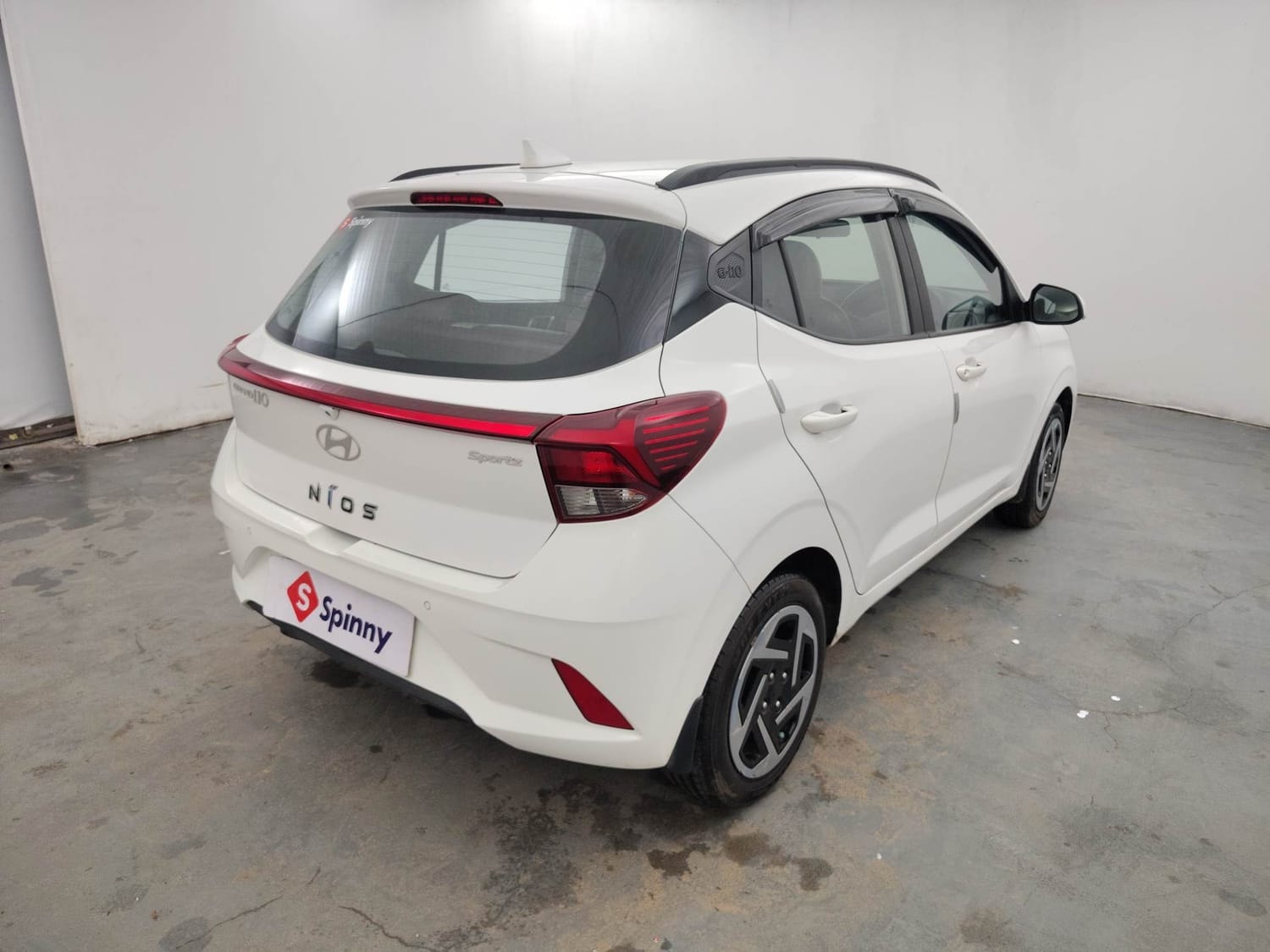 View 2023 Hyundai Grand i10 Nios Sportz Petrol Image 5 Used 2023 Hyundai Grand i10 Nios Sportz Petrol Image 5